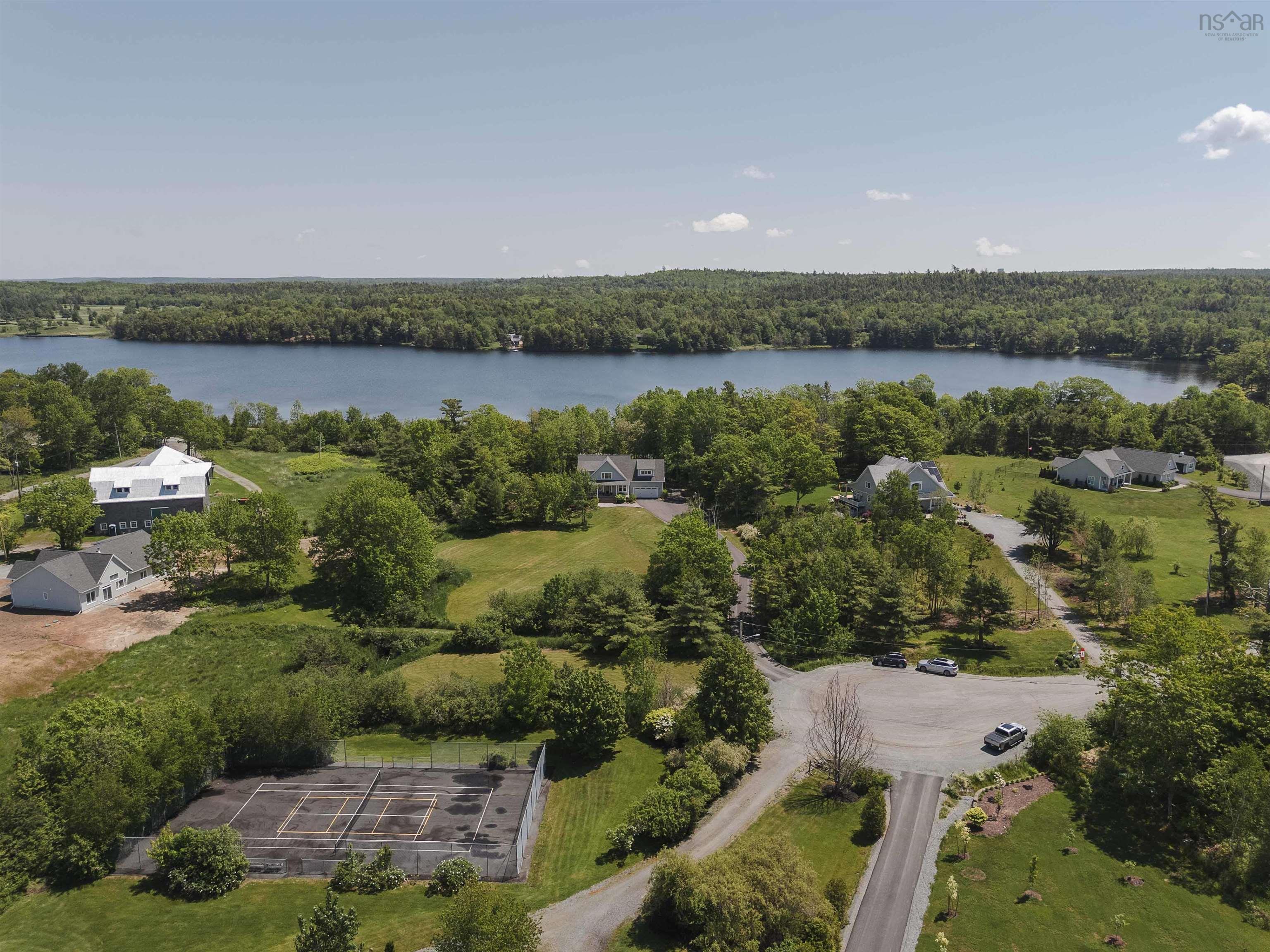 $1,275,000.00: 25 Meadowvale Lane, Oakfield