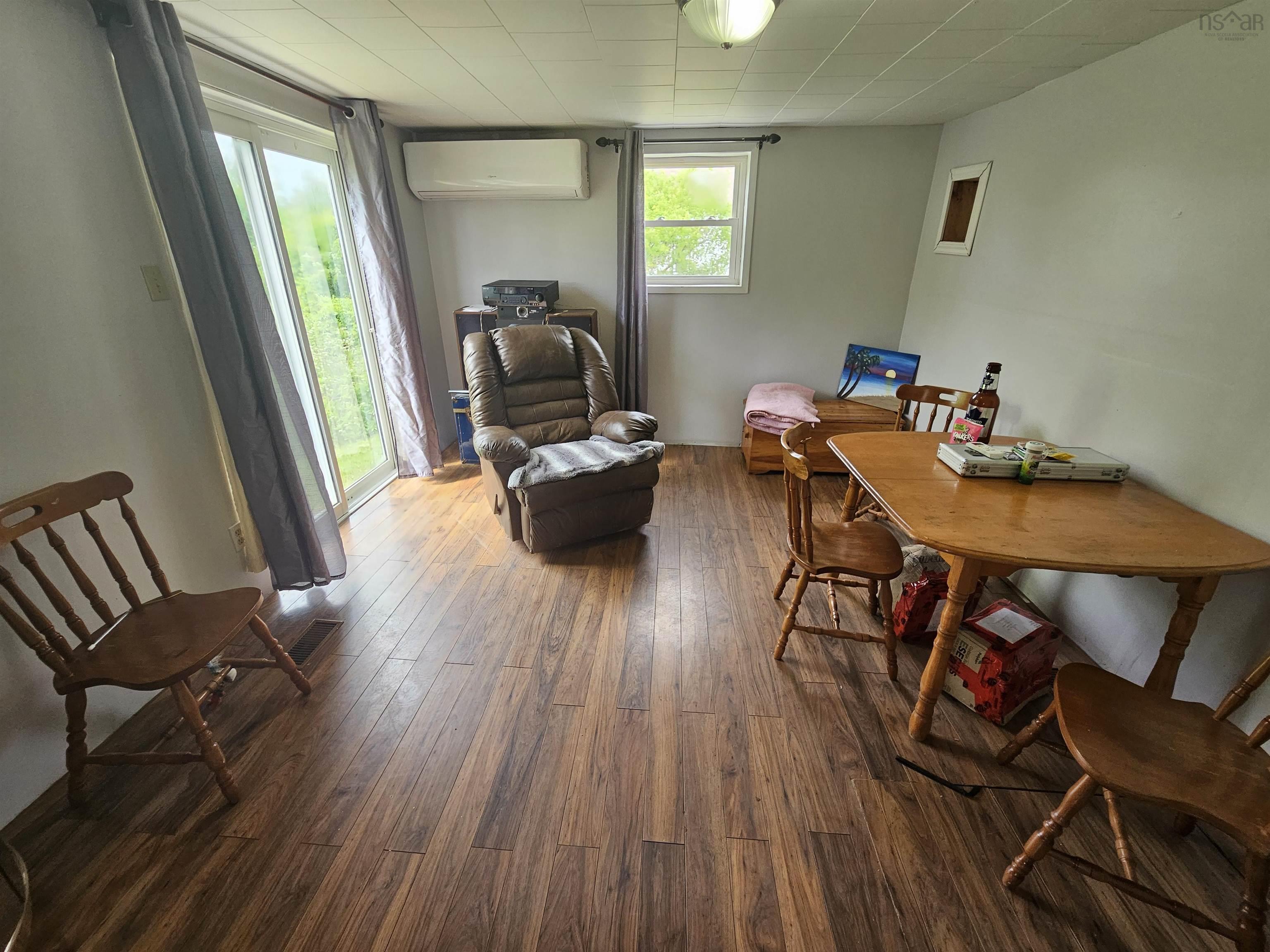 $169,900.00: 359 Foundry Street, Oxford