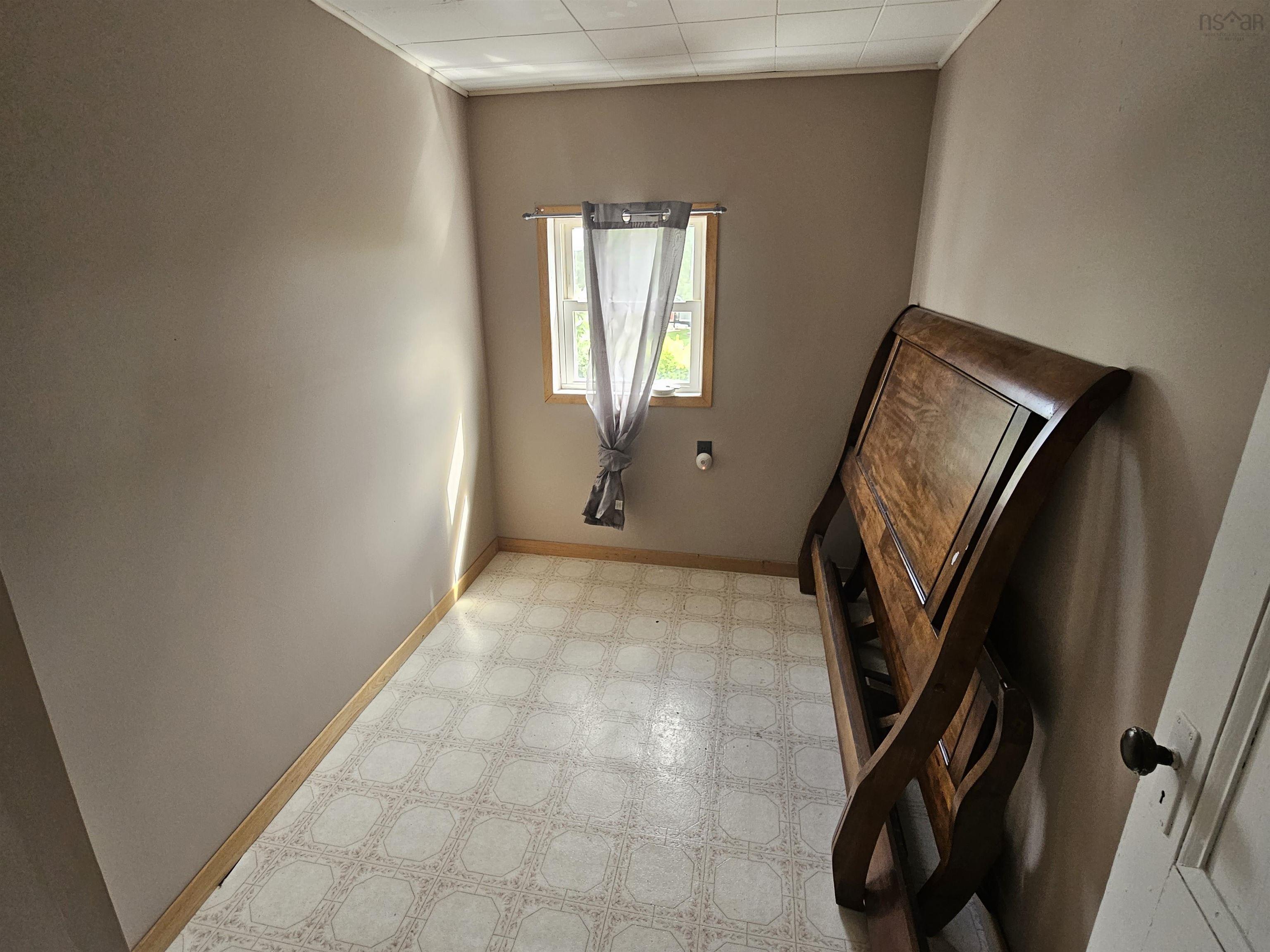 $169,900.00: 359 Foundry Street, Oxford