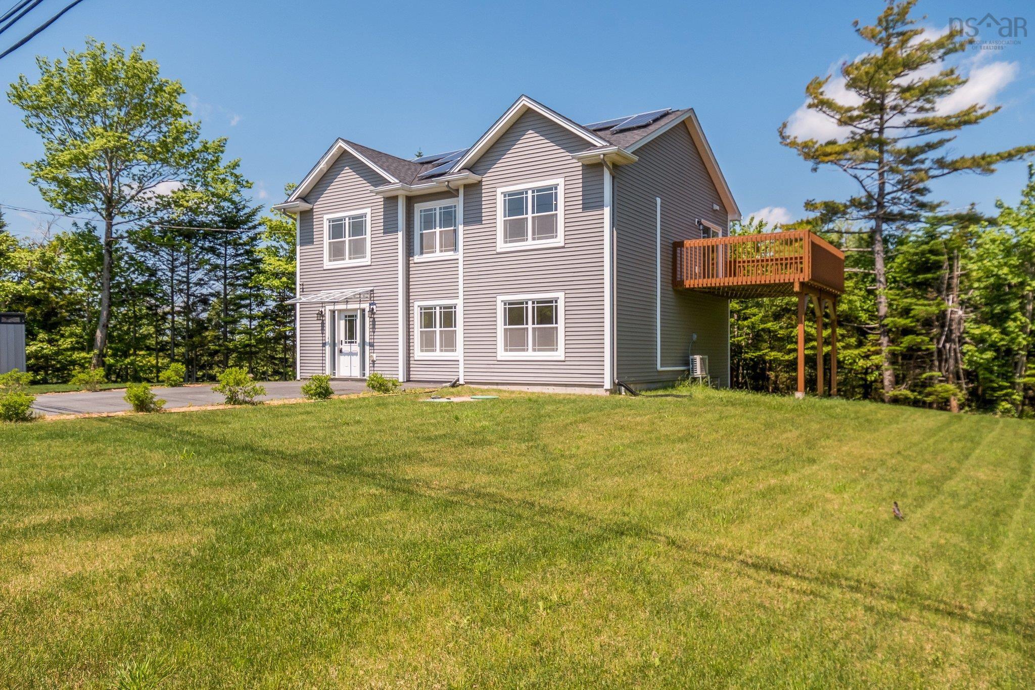 $619,900.00: 247 Pinetree Crescent, Hammonds Plains