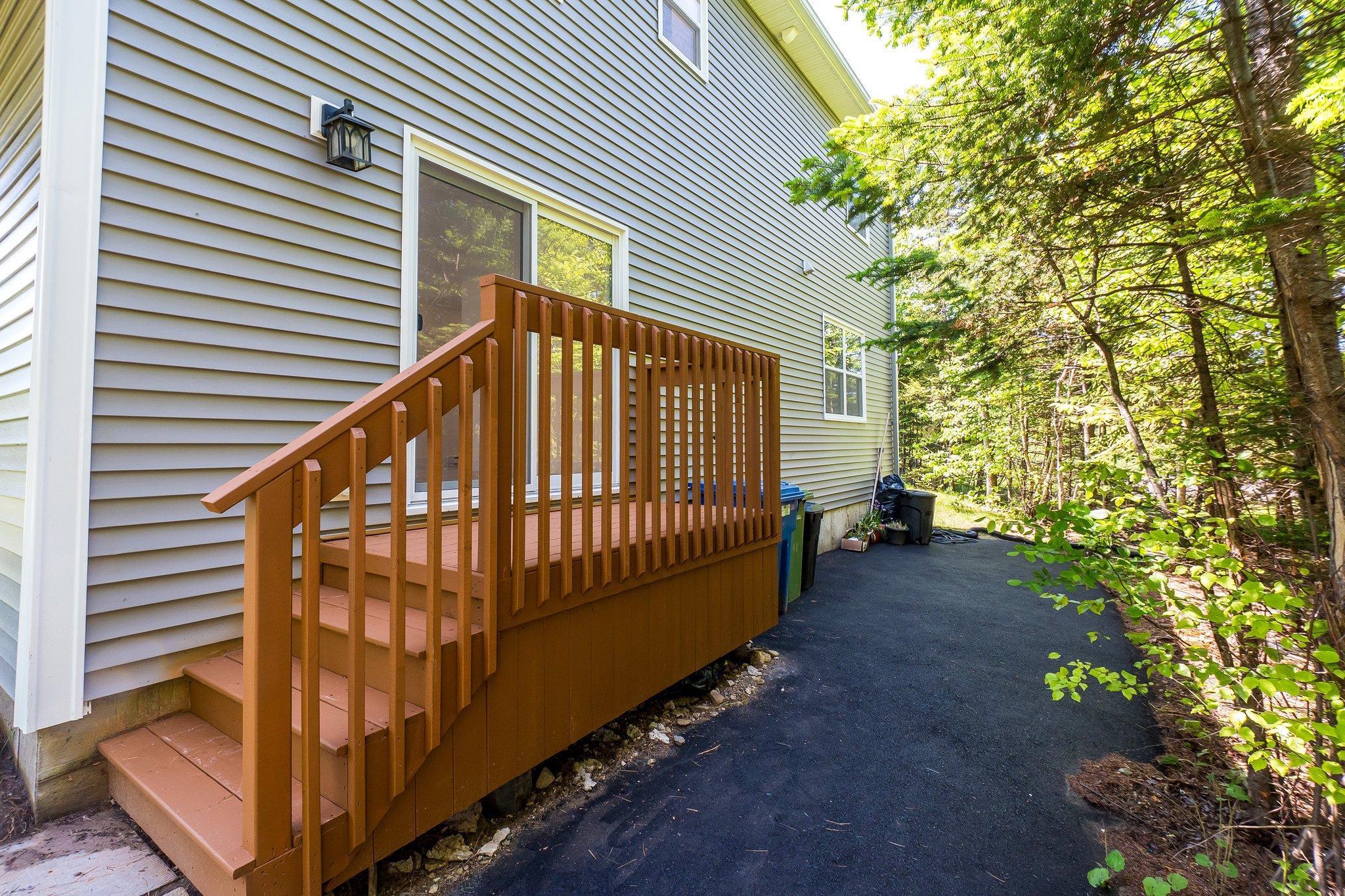 $619,900.00: 247 Pinetree Crescent, Hammonds Plains