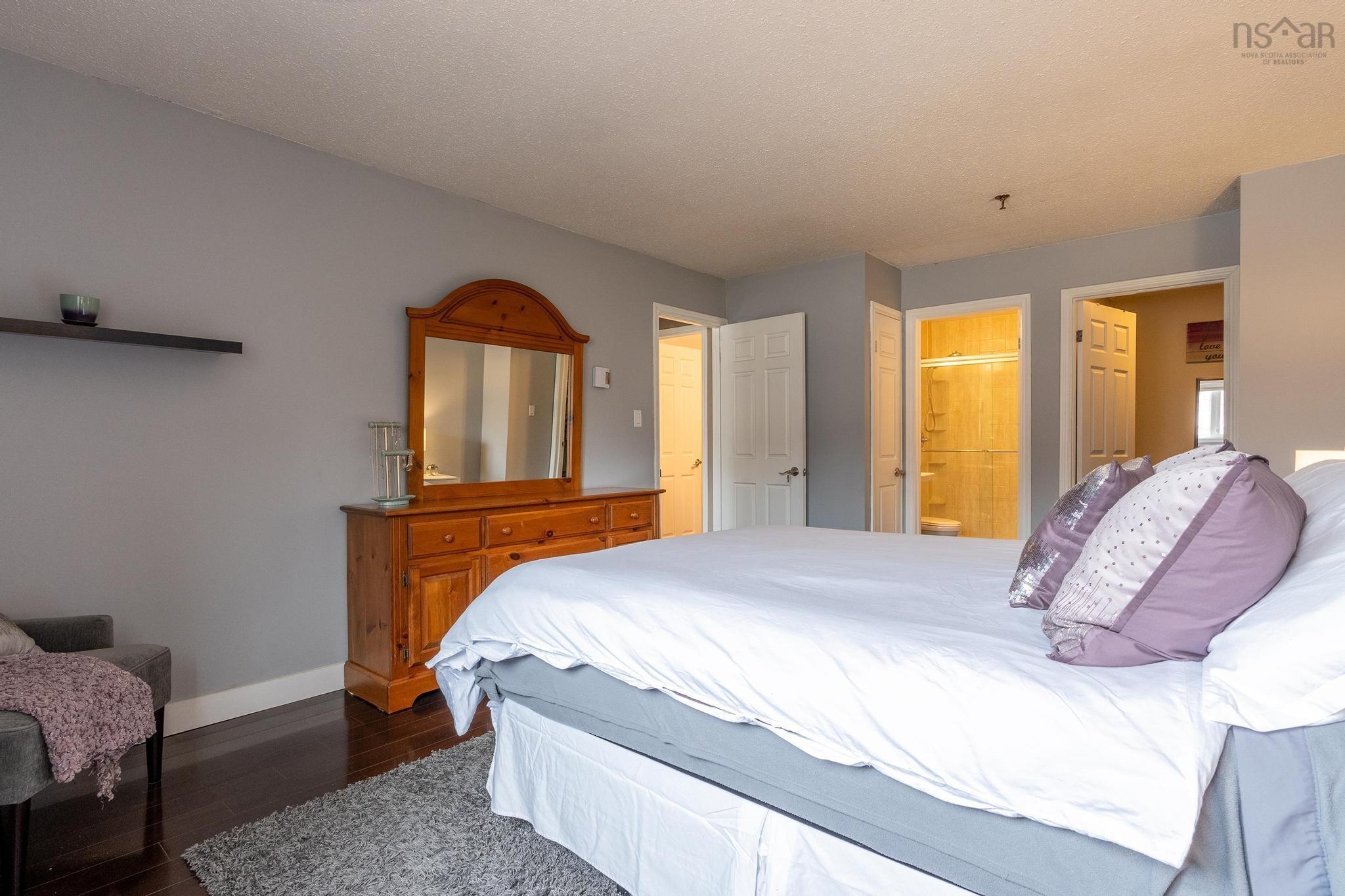 $369,900.00: 207 110 Farnham Gate Road, Halifax
