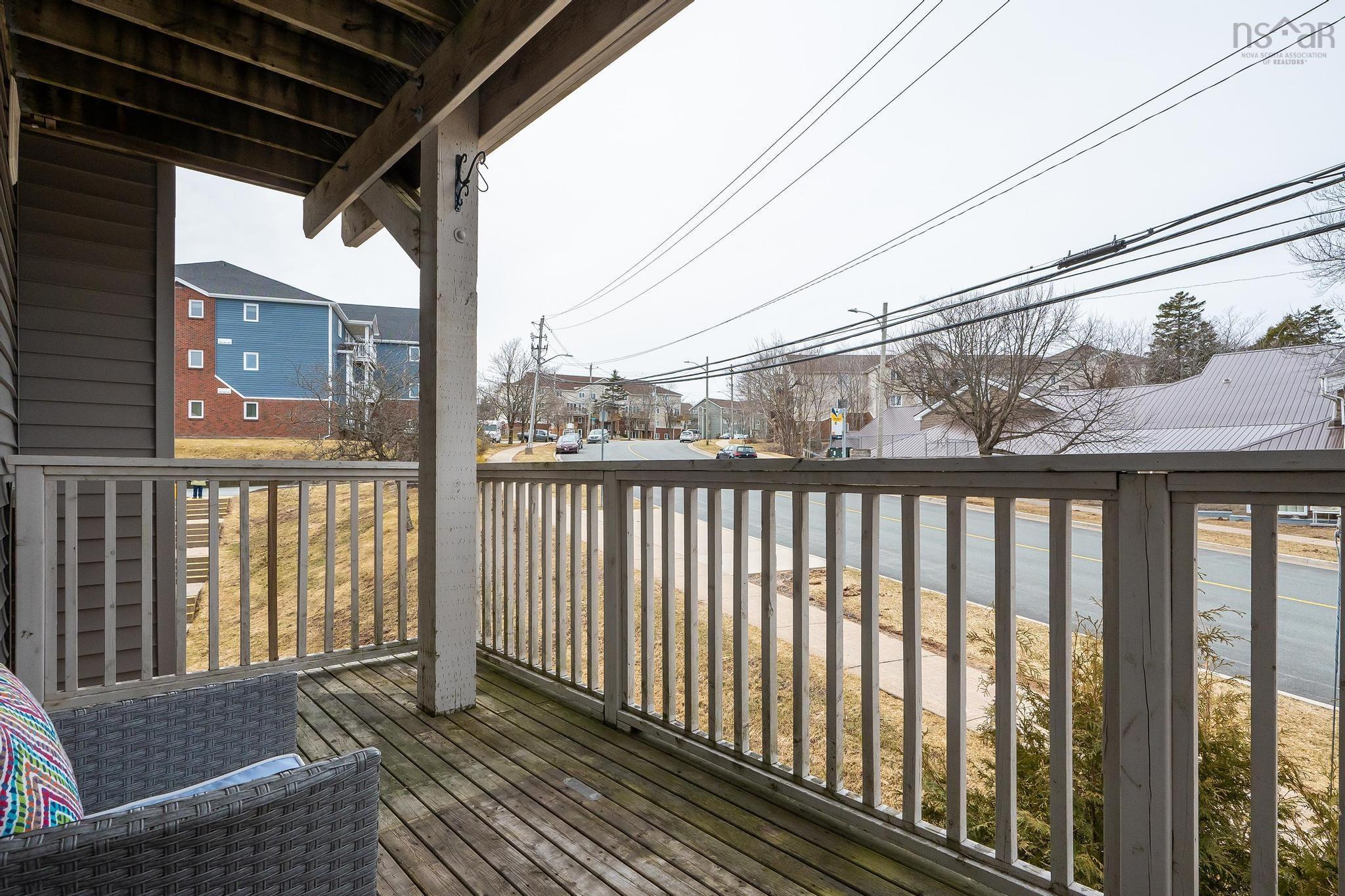 $369,900.00: 207 110 Farnham Gate Road, Halifax