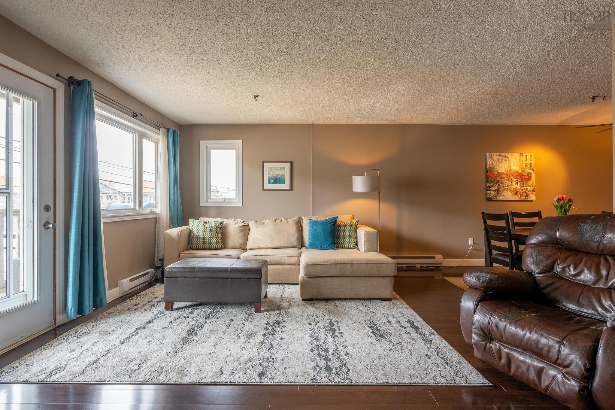 $369,900.00: 207 110 Farnham Gate Road, Halifax
