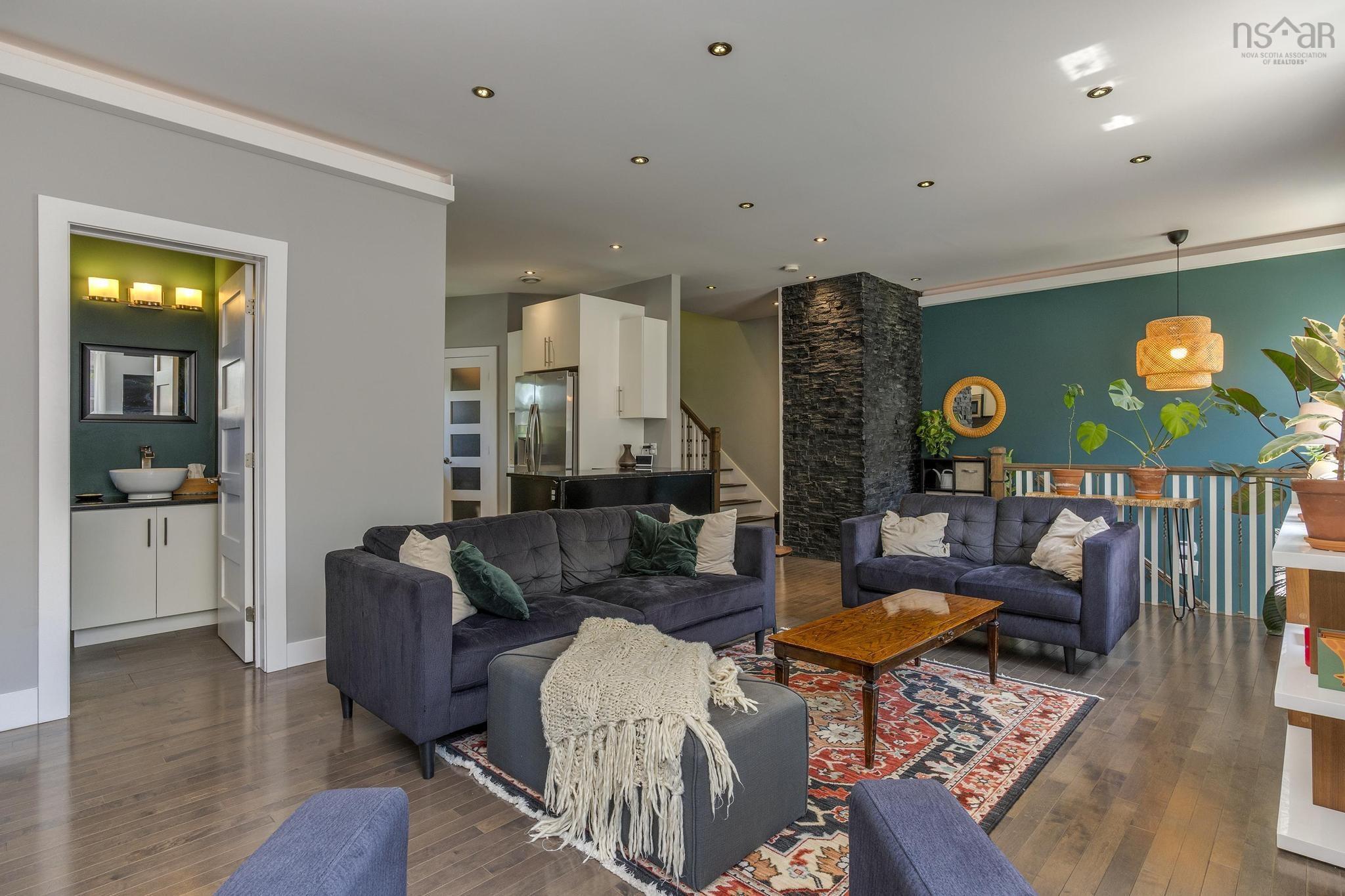 $575,000.00: 8 Four Mile Lane, Halifax