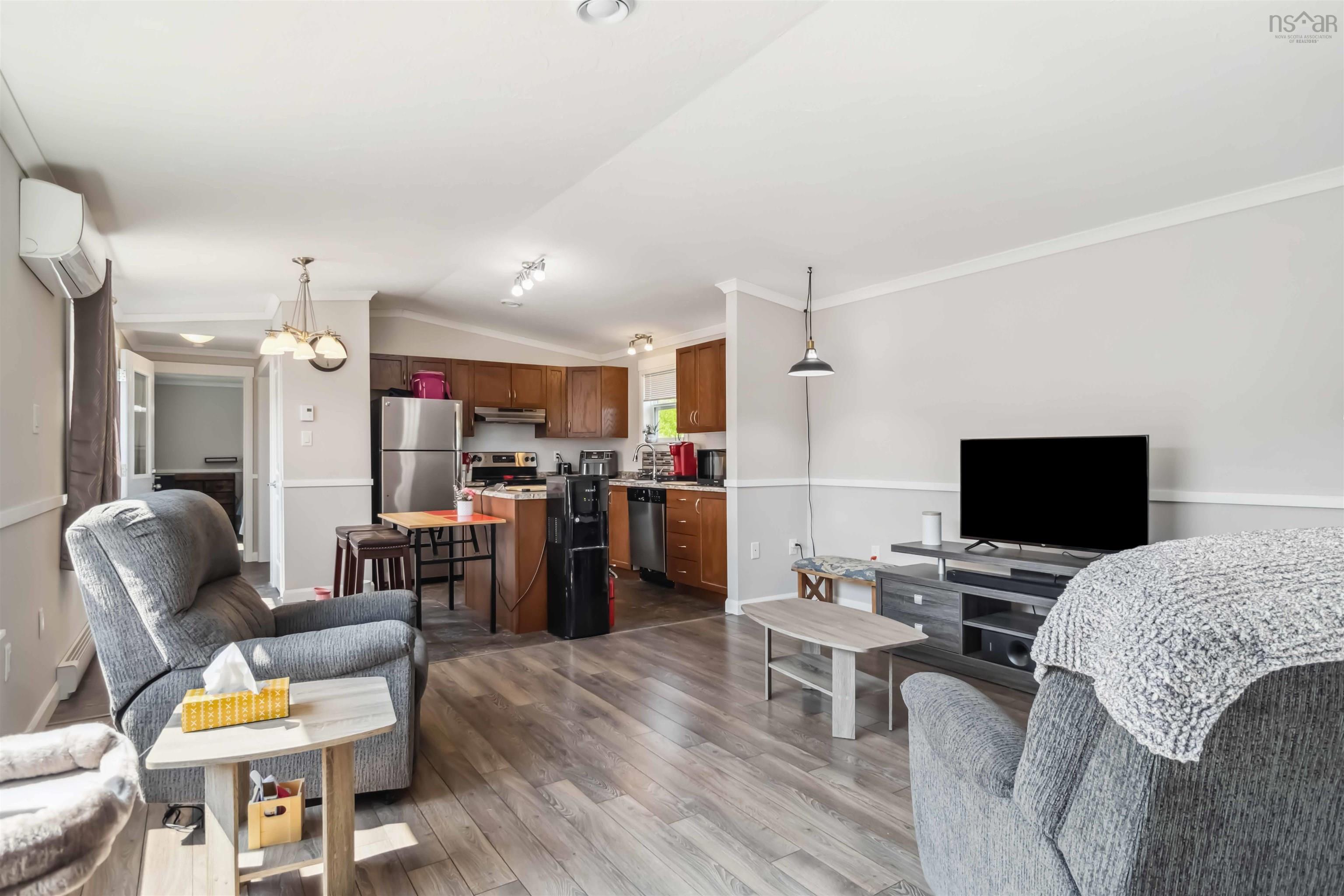 $299,000.00: 31 Breeze Circle, Simms Settlement