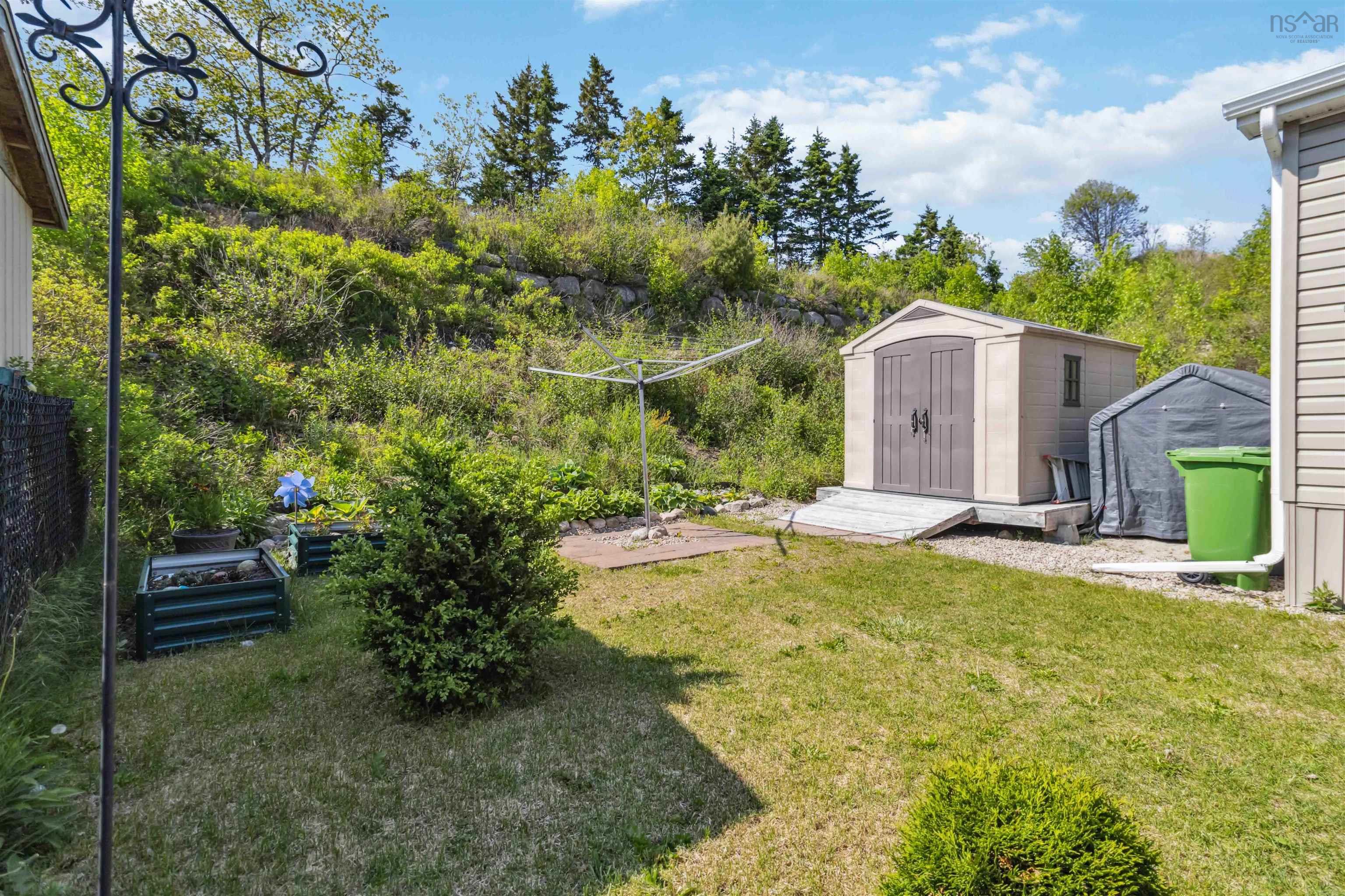 $299,000.00: 31 Breeze Circle, Simms Settlement