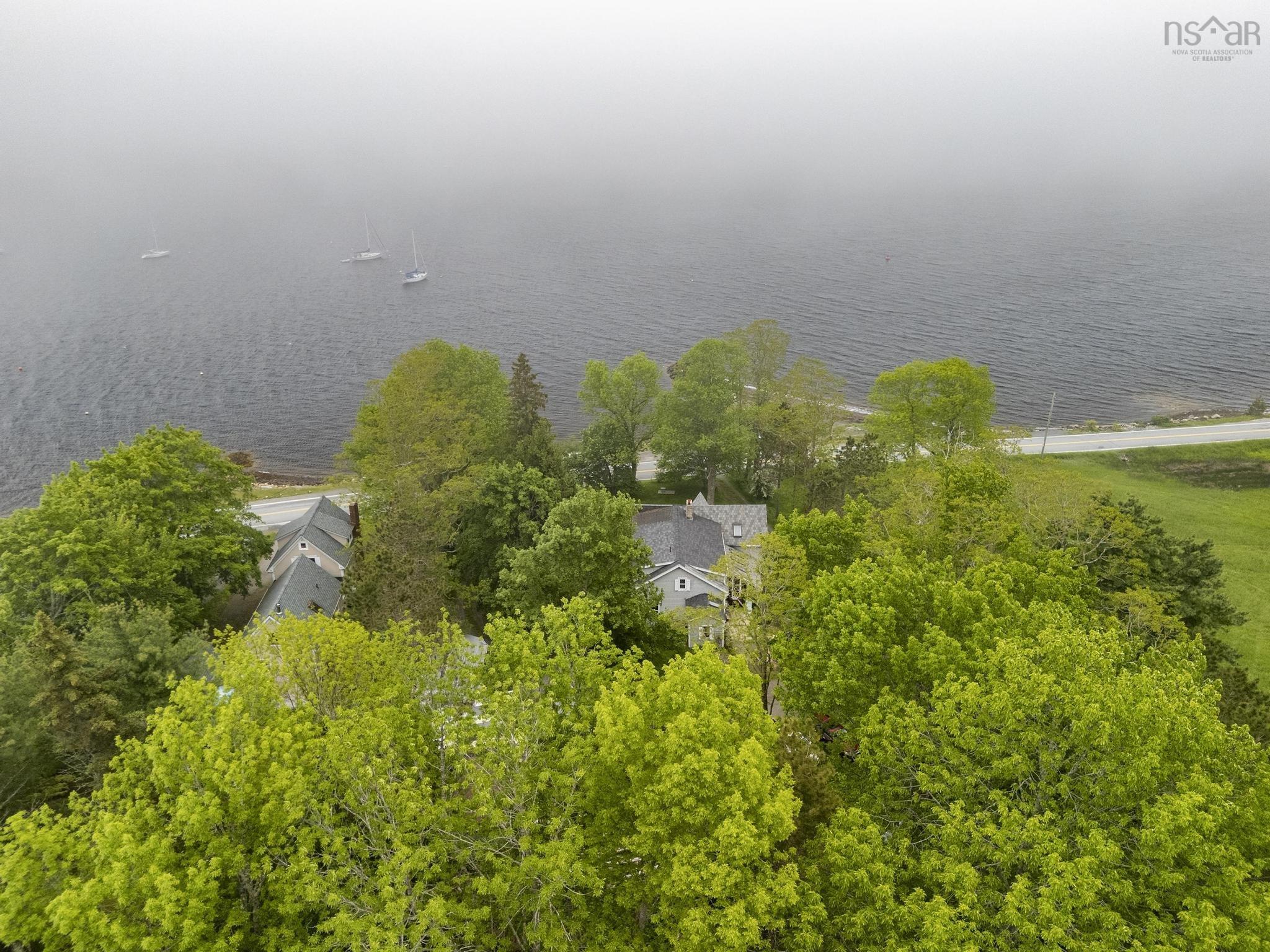 $559,900.00: 836 Main Street, Mahone Bay