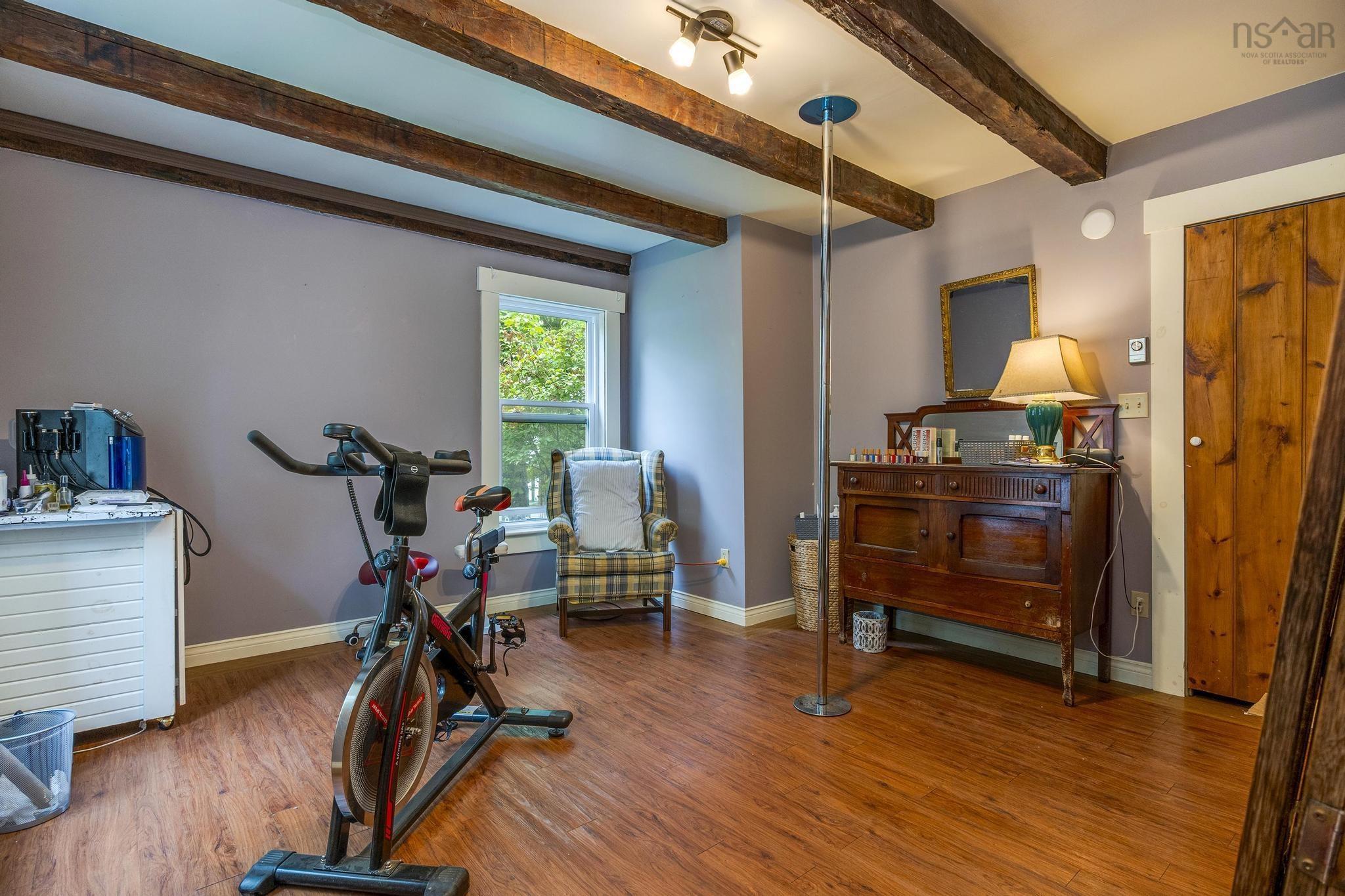 $559,900.00: 836 Main Street, Mahone Bay