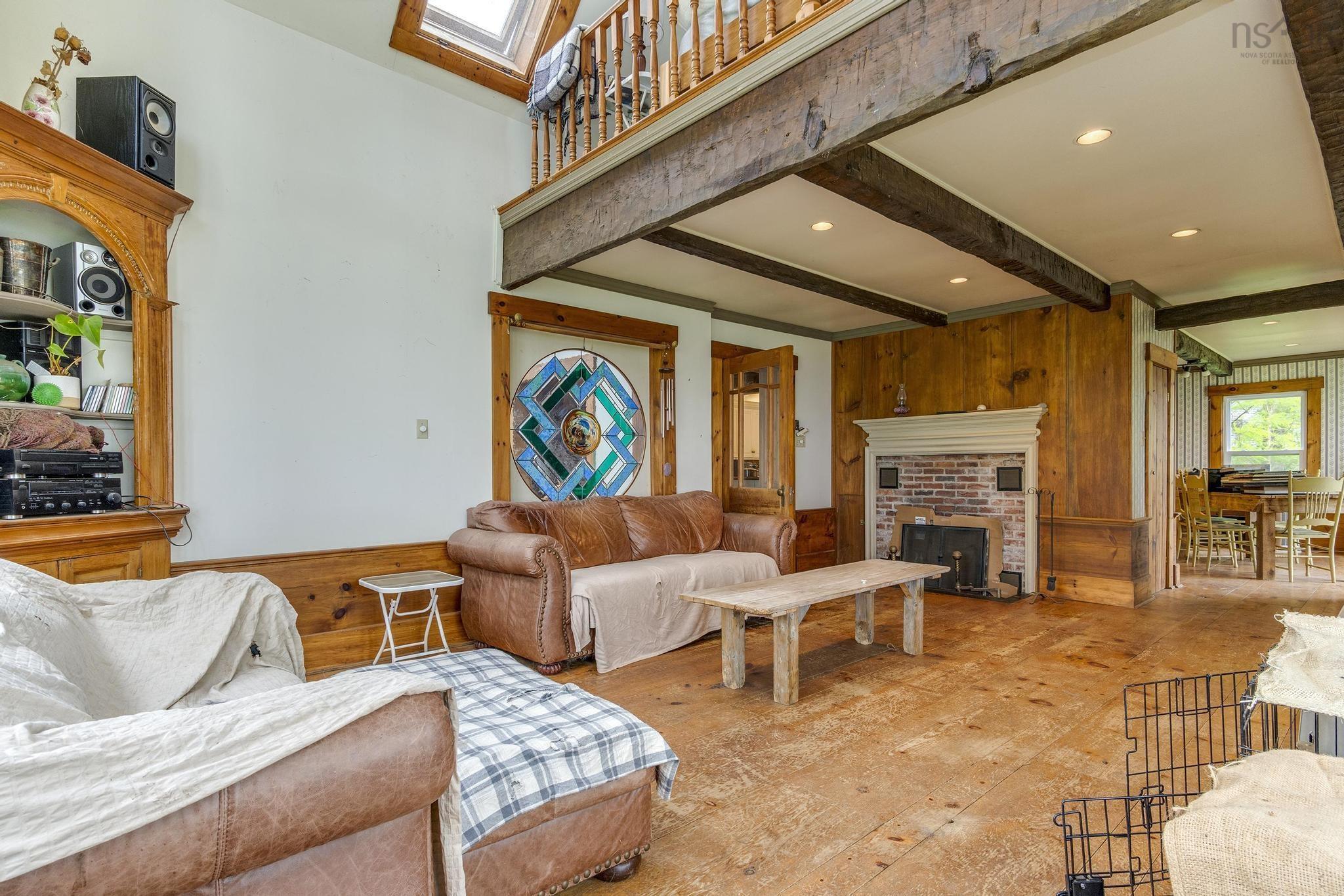 $559,900.00: 836 Main Street, Mahone Bay