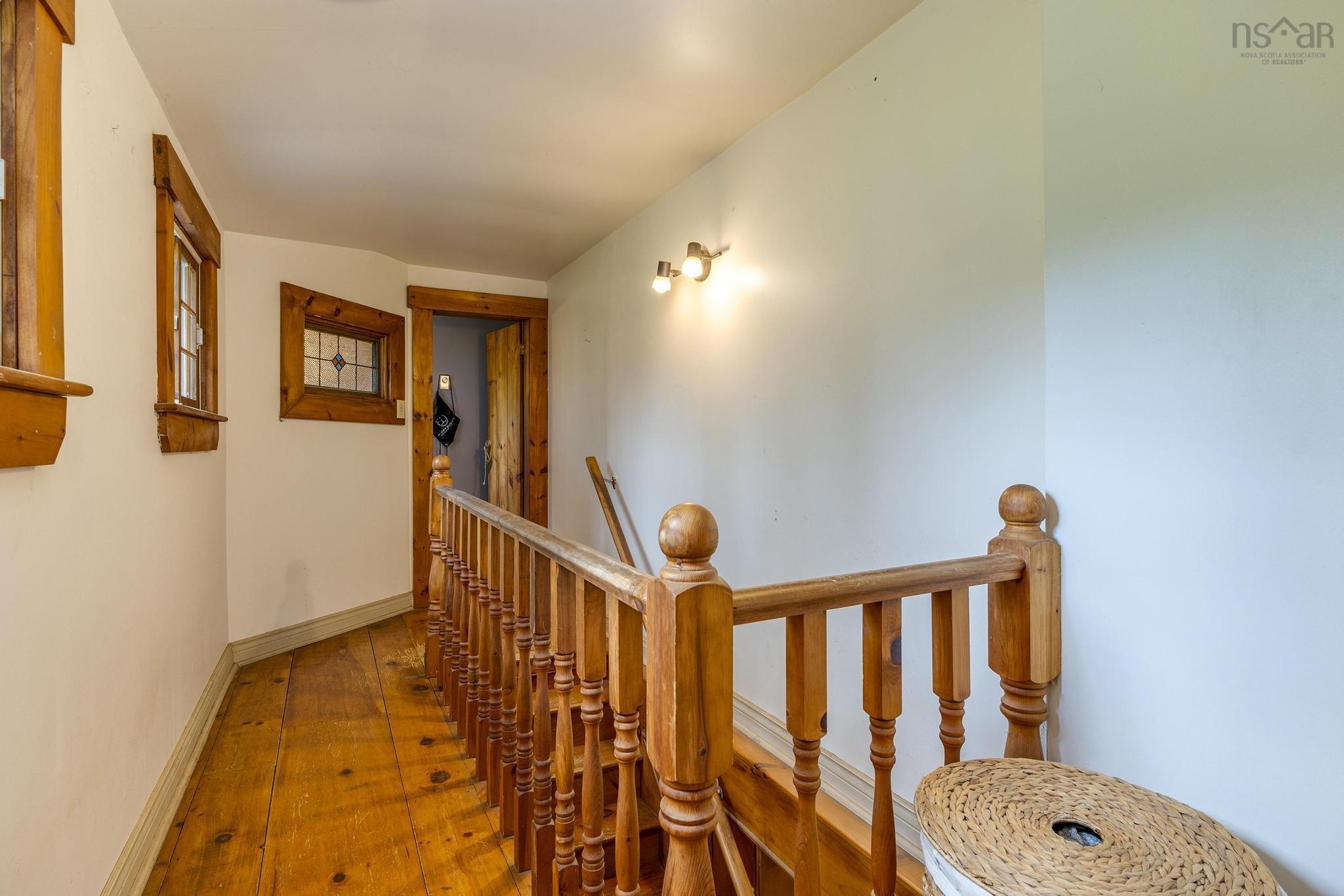 $559,900.00: 836 Main Street, Mahone Bay