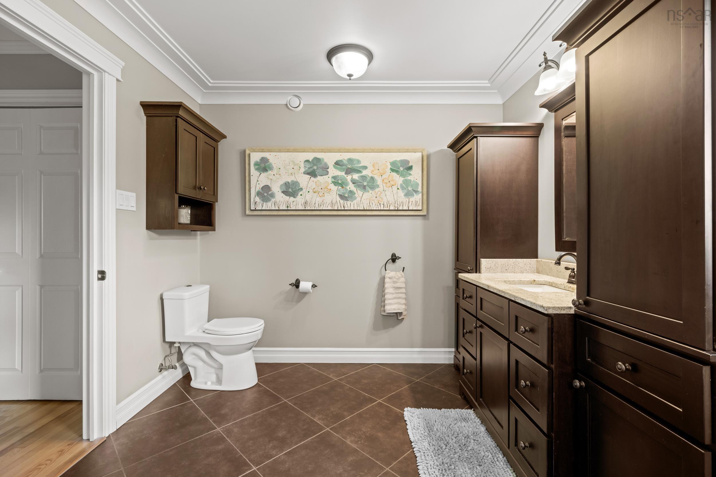 $839,000.00: 102 Harold Silver Road, Lower Northfield