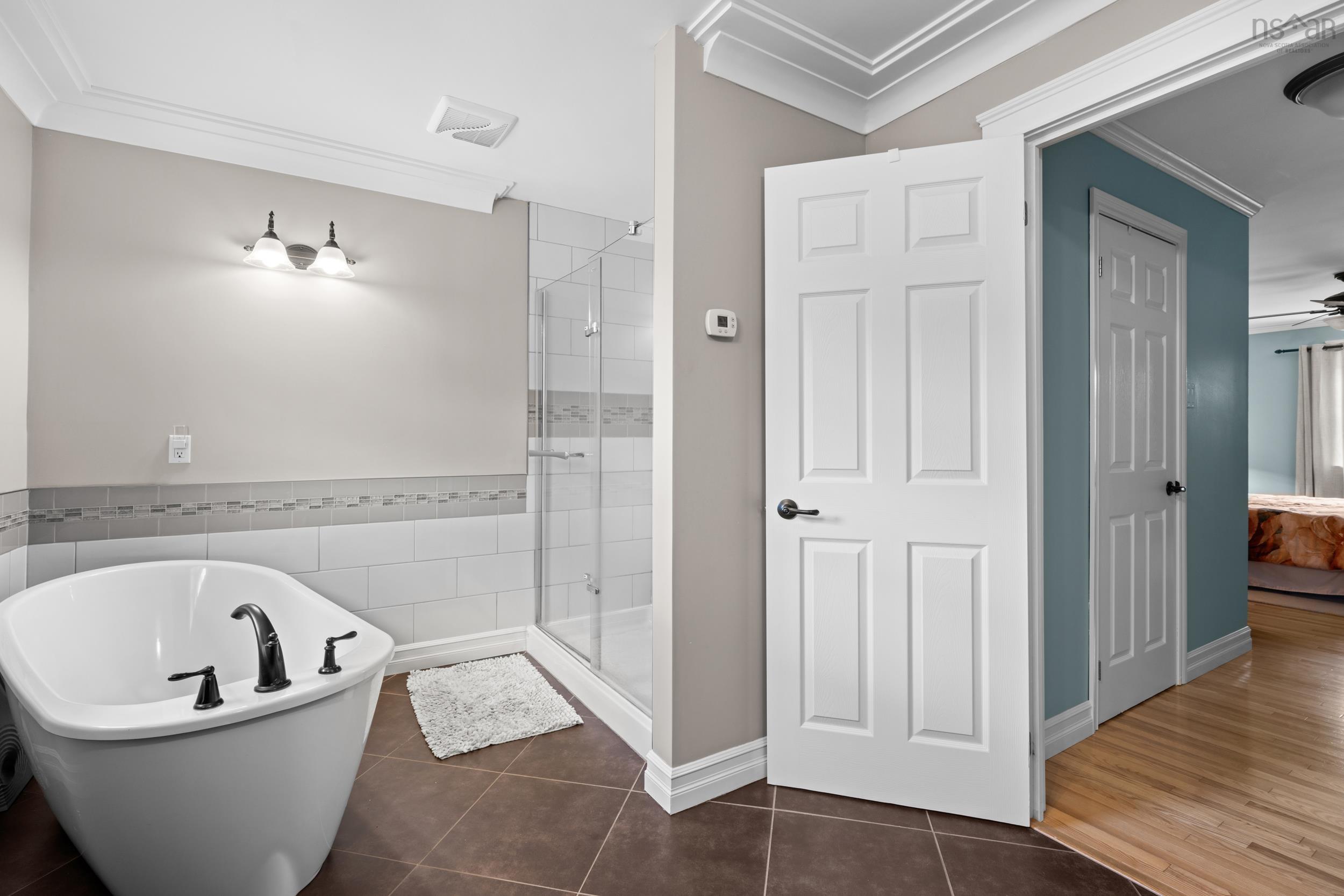 $839,000.00: 102 Harold Silver Road, Lower Northfield