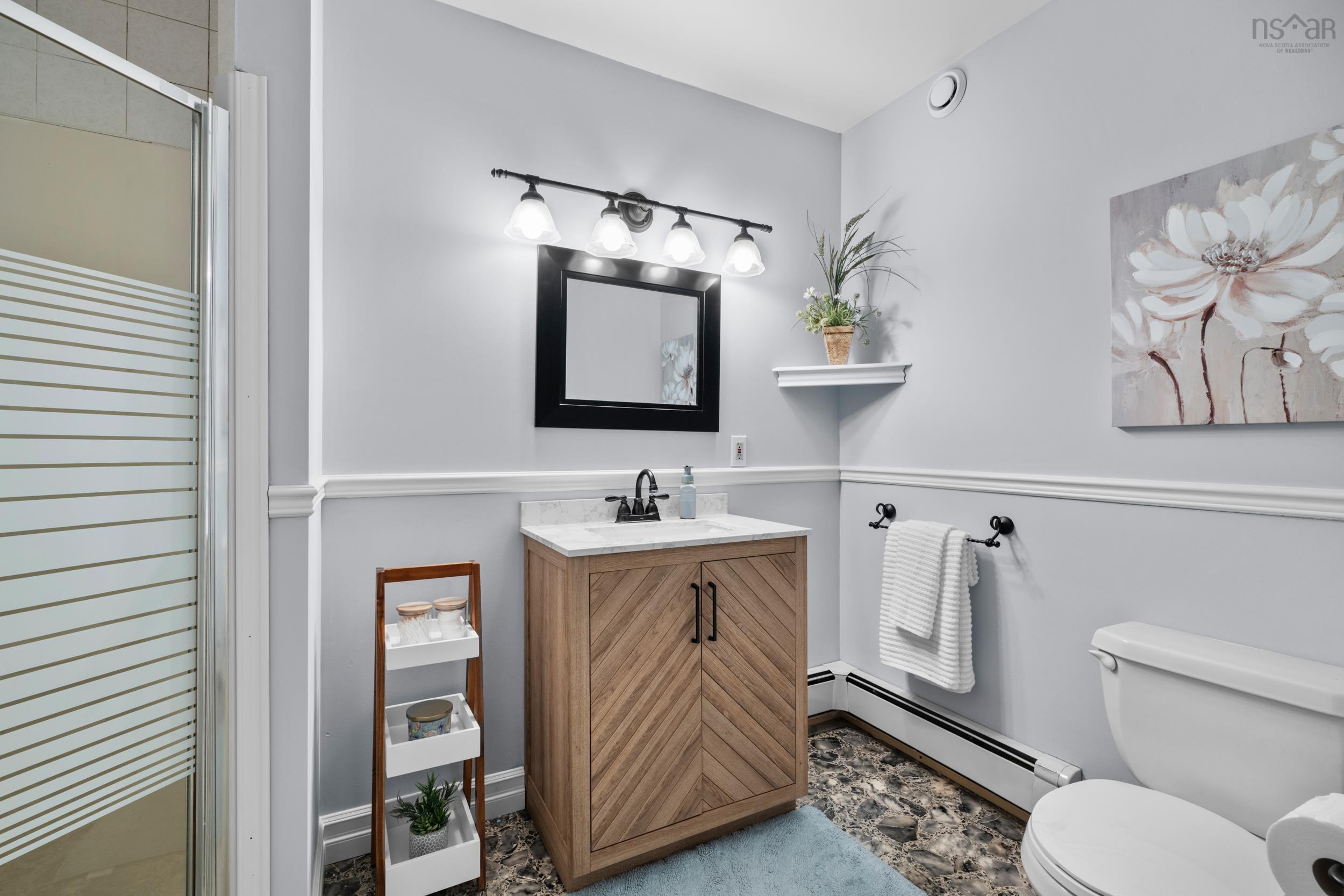 $839,000.00: 102 Harold Silver Road, Lower Northfield