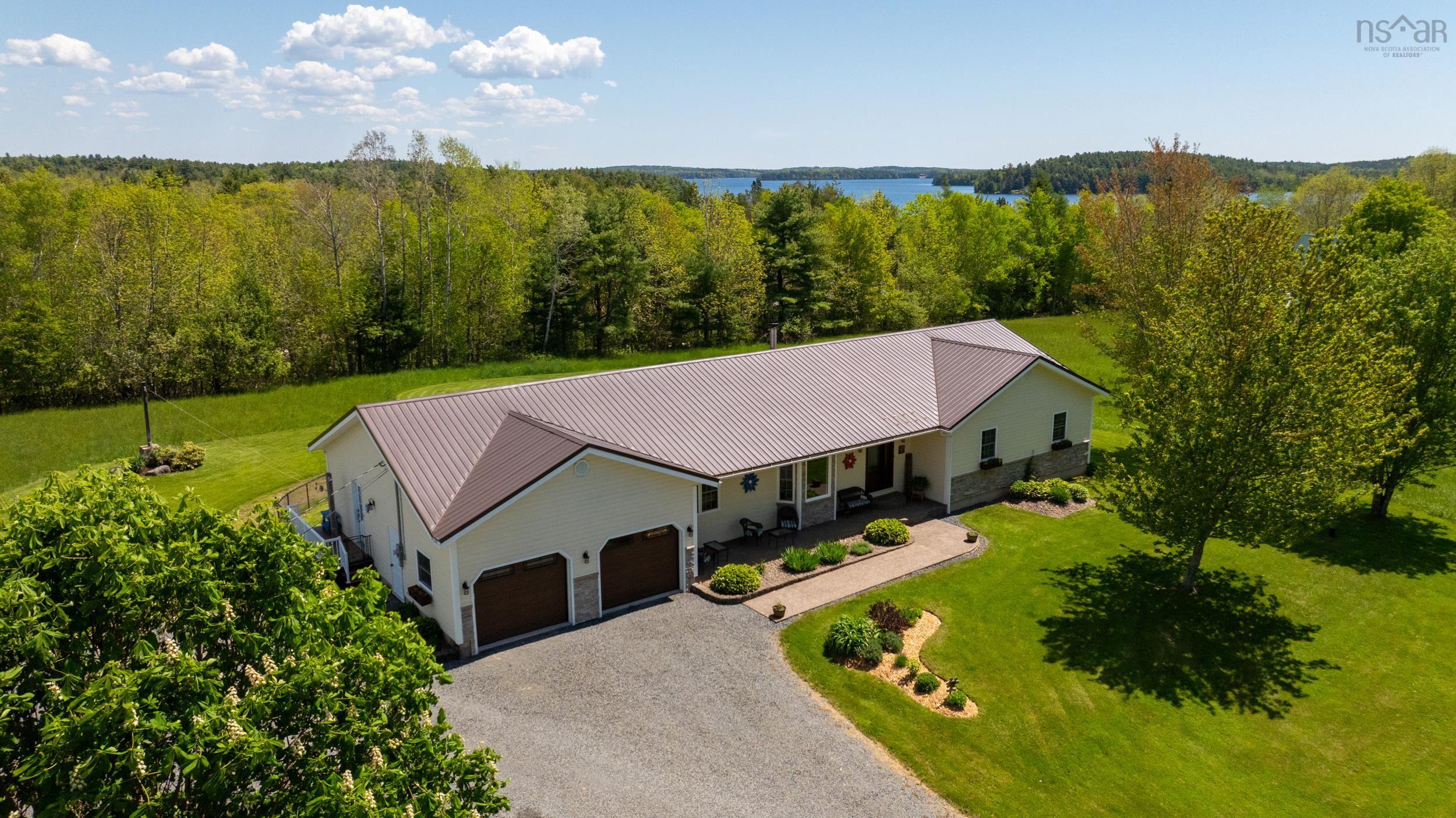 $839,000.00: 102 Harold Silver Road, Lower Northfield