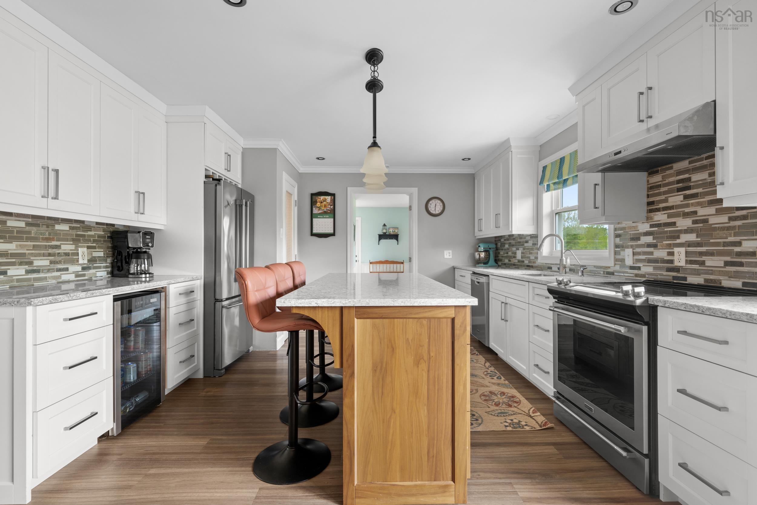 $839,000.00: 102 Harold Silver Road, Lower Northfield