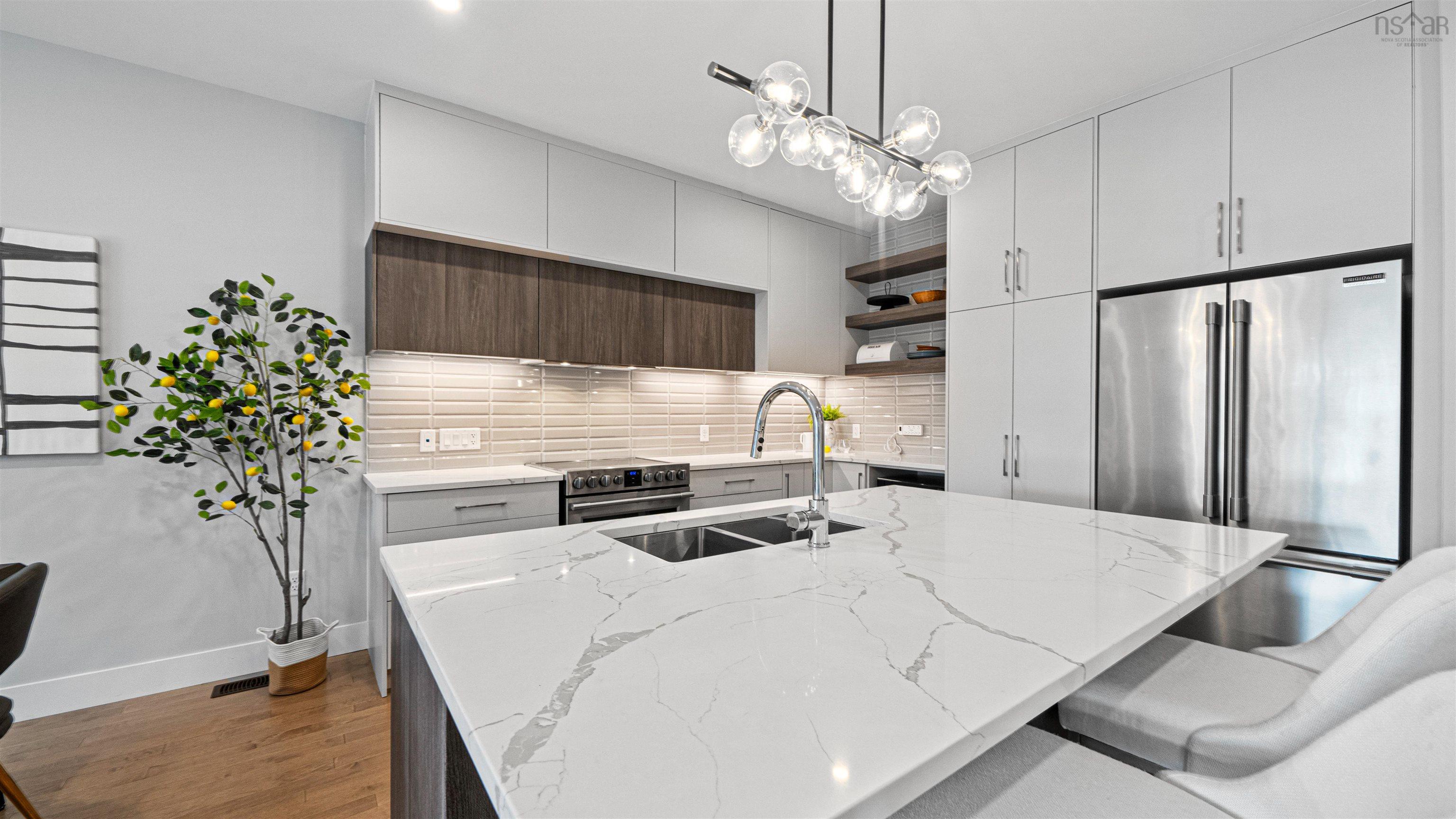 $799,900.00: 30 Helen Creighton Court, West Bedford