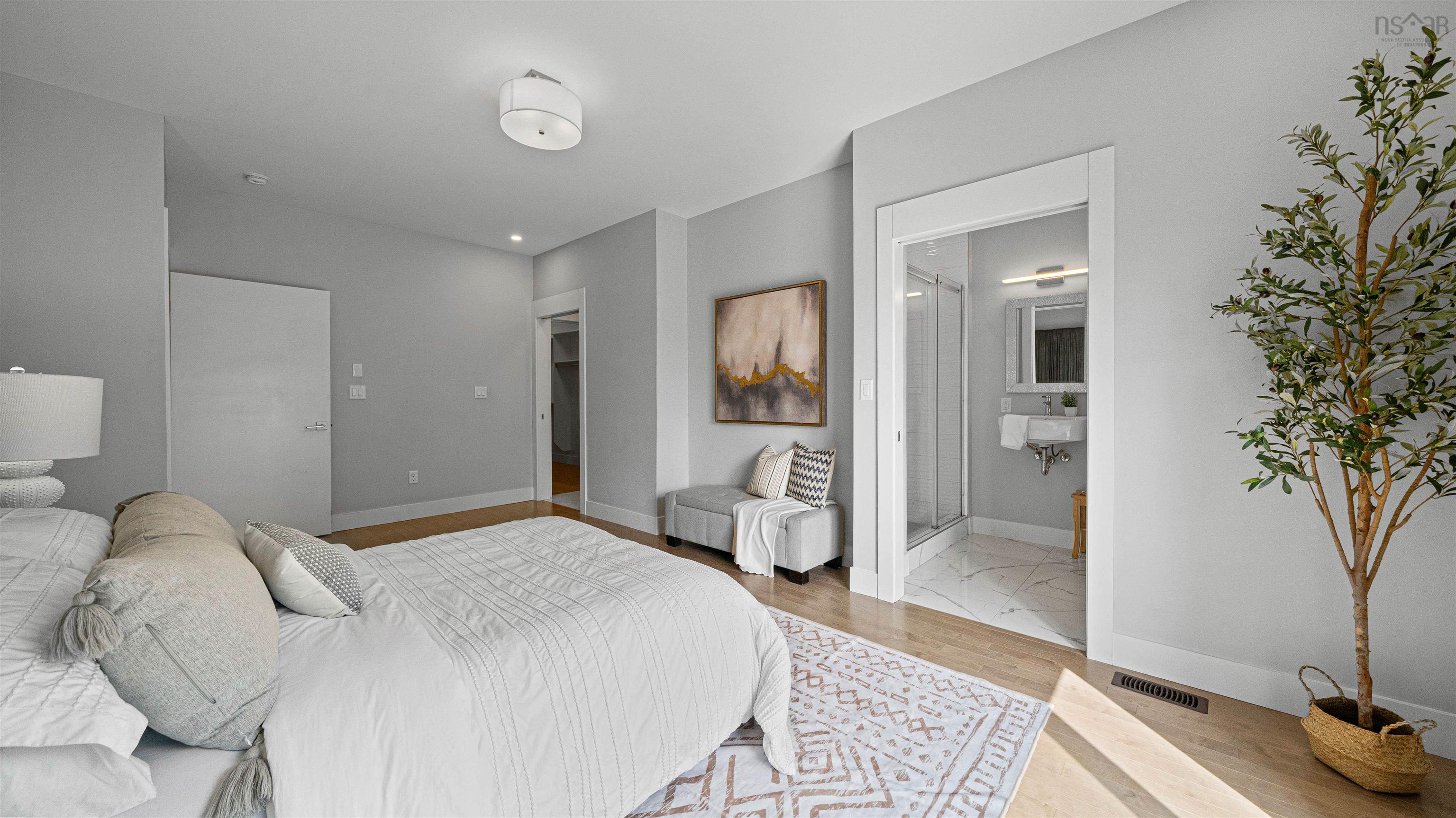 $799,900.00: 30 Helen Creighton Court, West Bedford