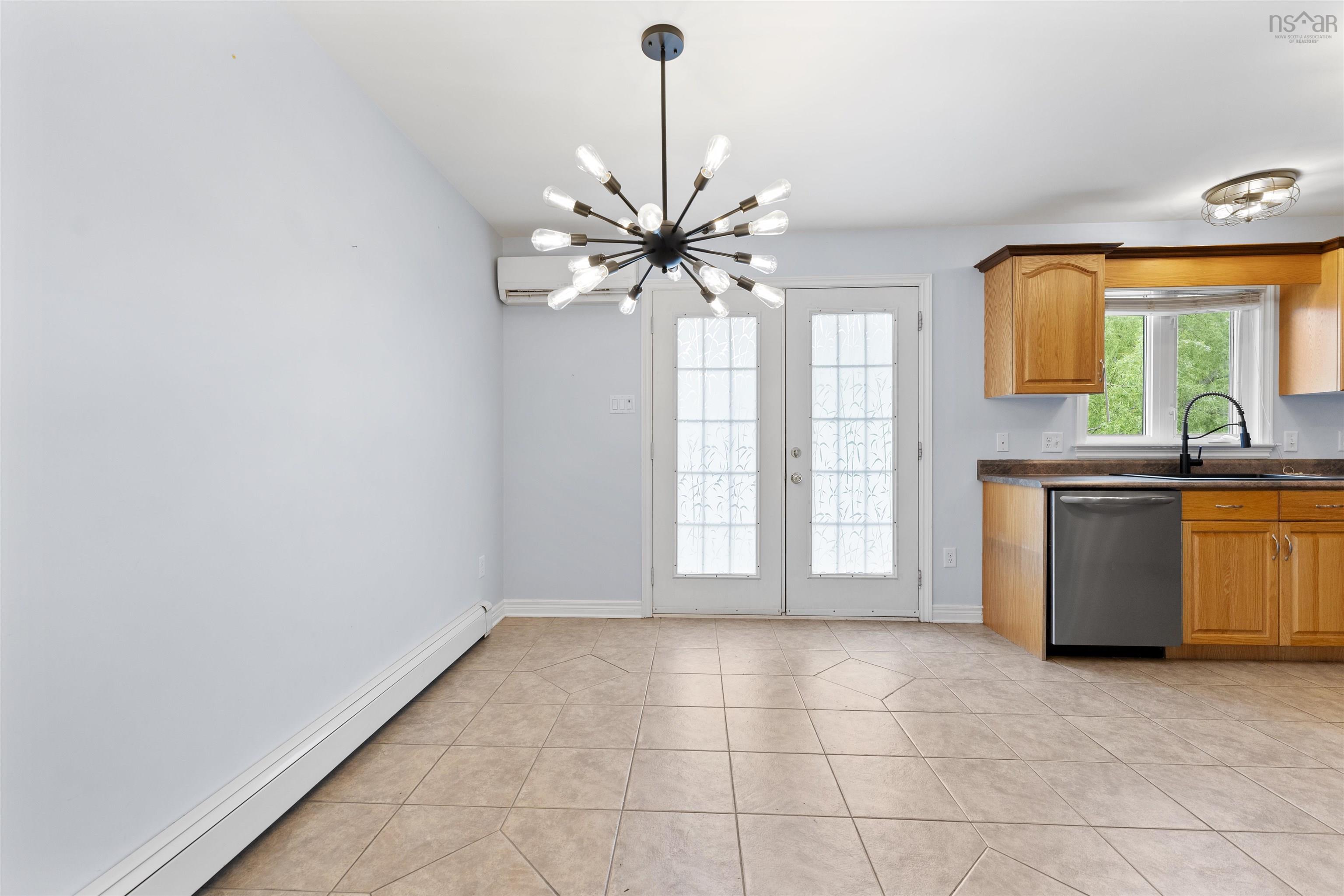 $499,900.00: 662 Caldwell Road, Dartmouth