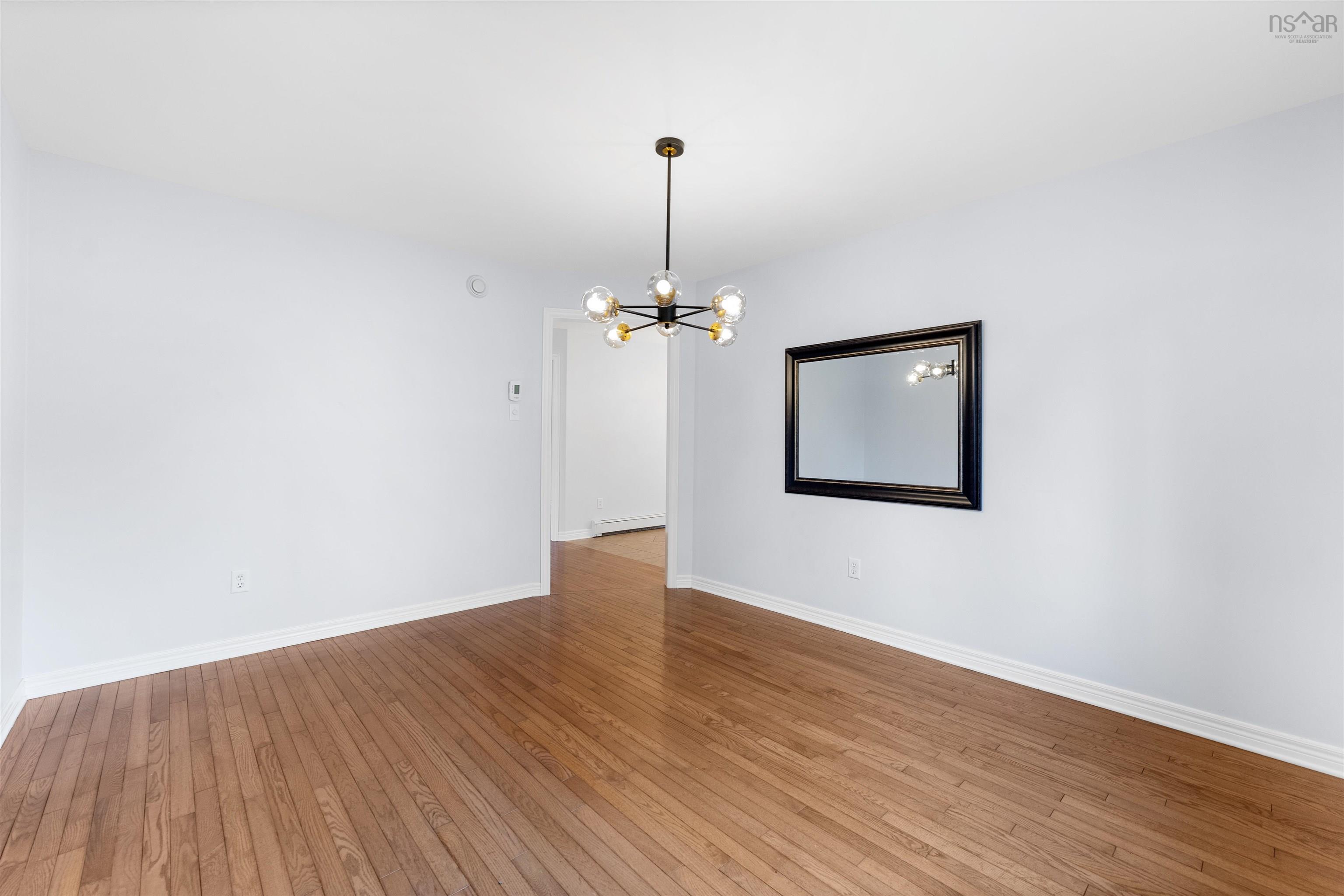 $499,900.00: 662 Caldwell Road, Dartmouth