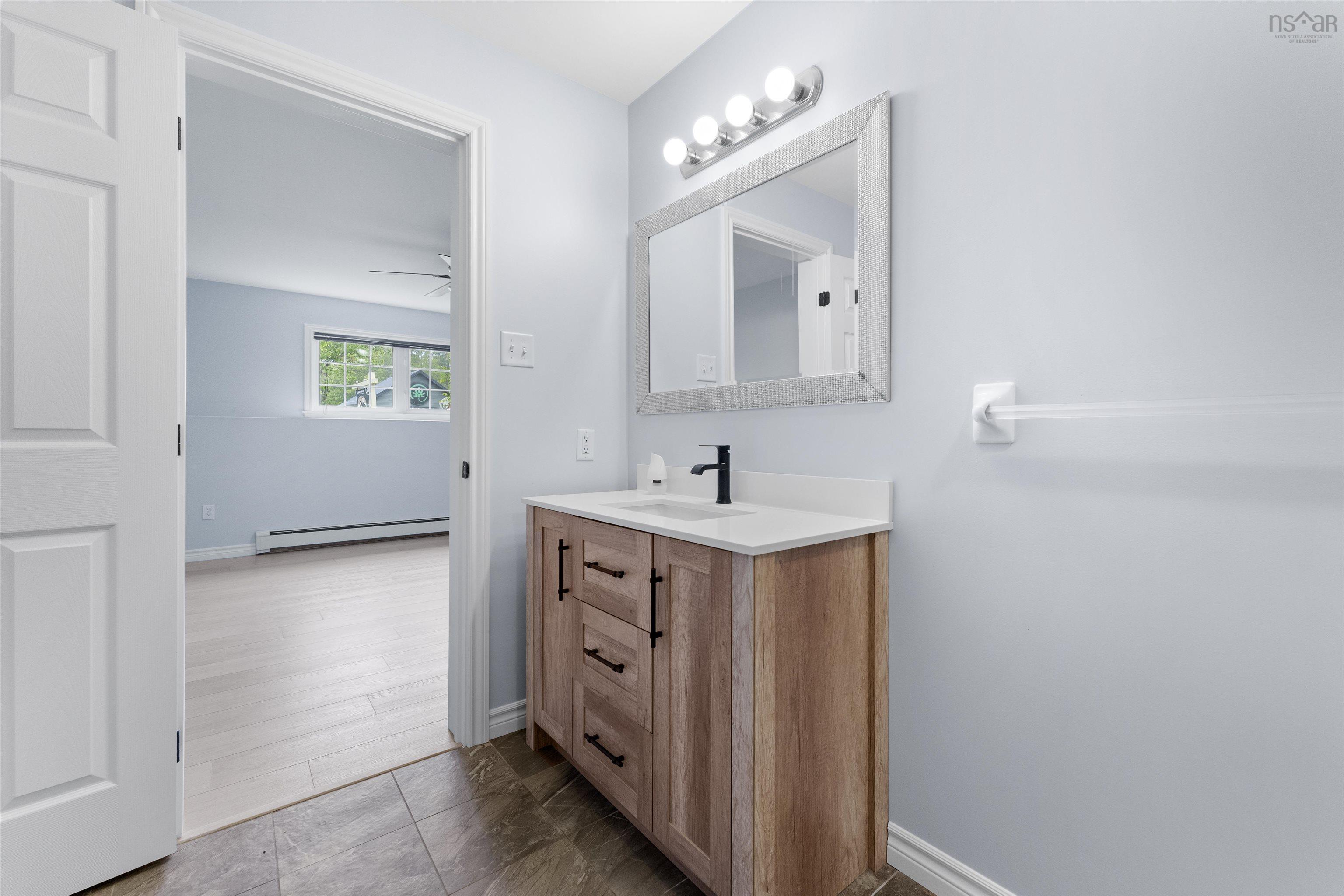 $499,900.00: 662 Caldwell Road, Dartmouth