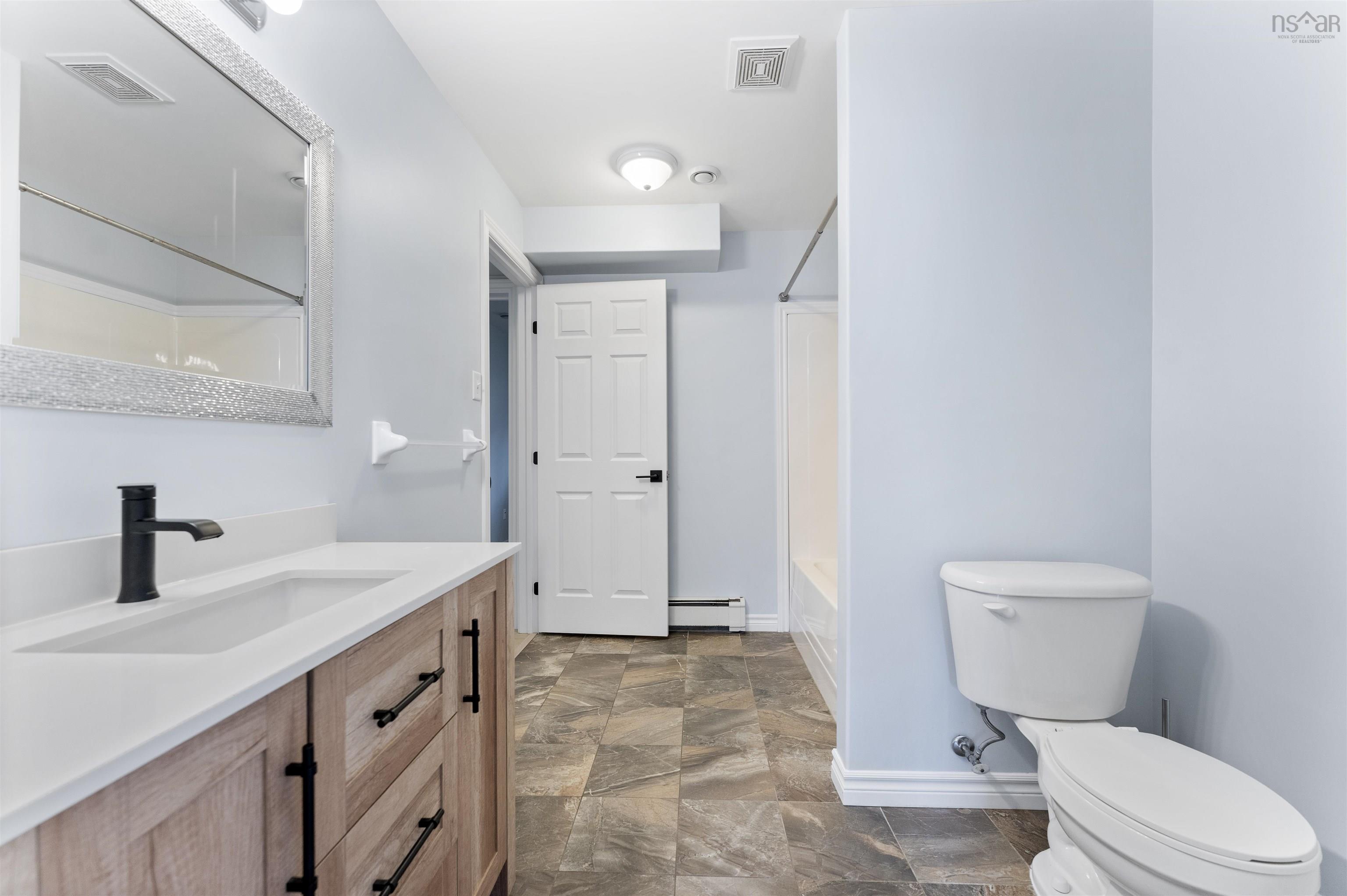 $499,900.00: 662 Caldwell Road, Dartmouth