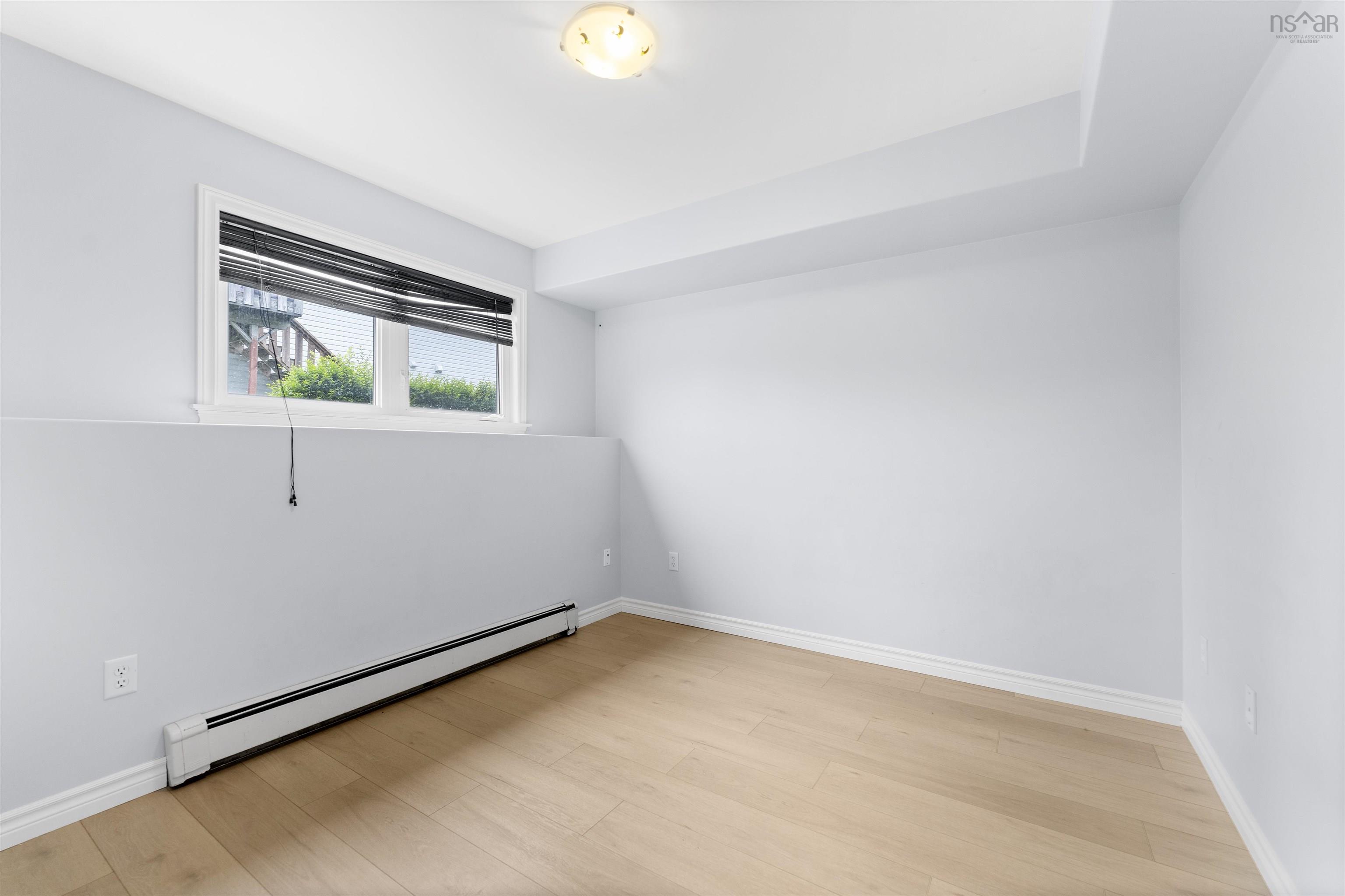 $499,900.00: 662 Caldwell Road, Dartmouth