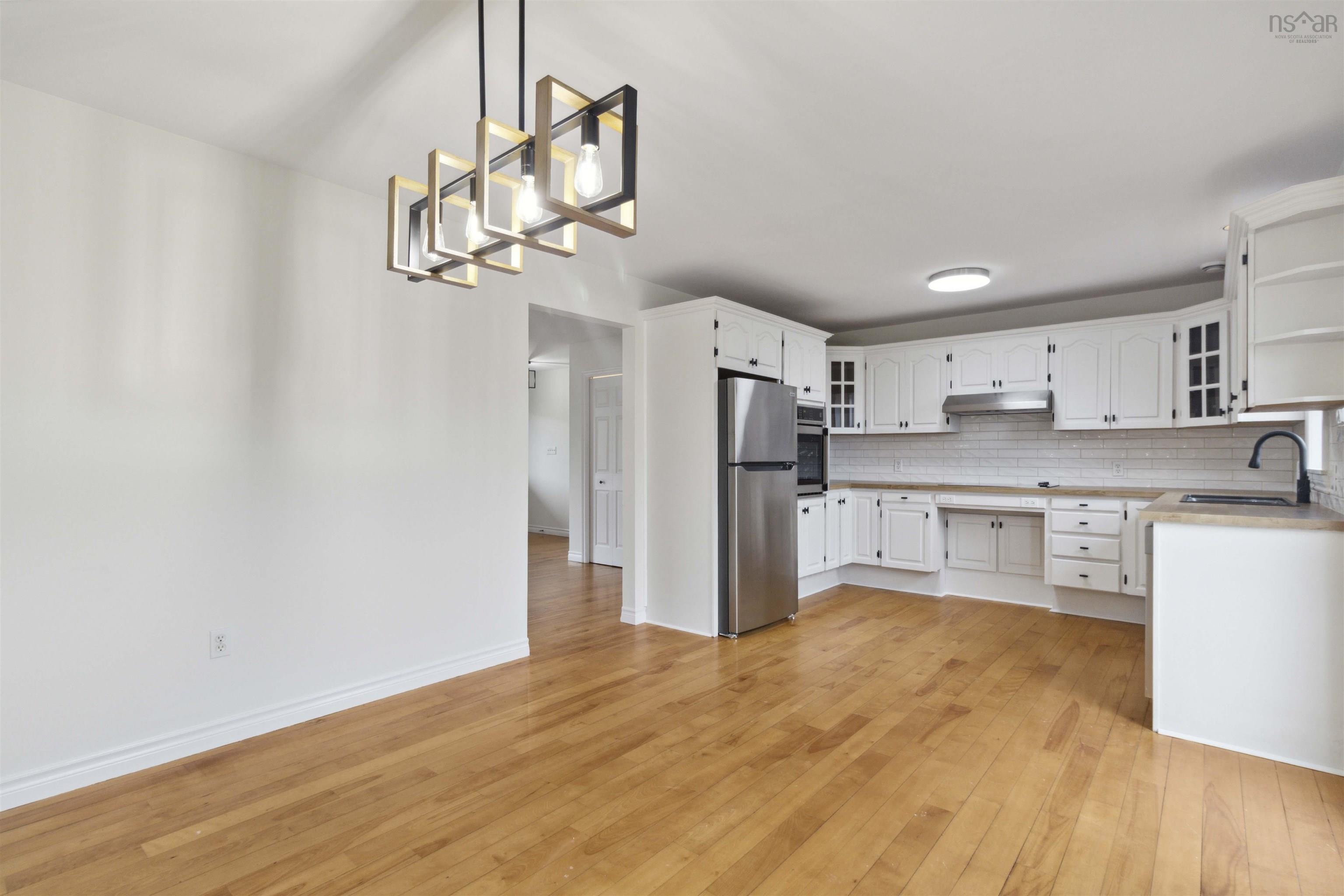 $599,900.00: 20 Kata Court, Hammonds Plains