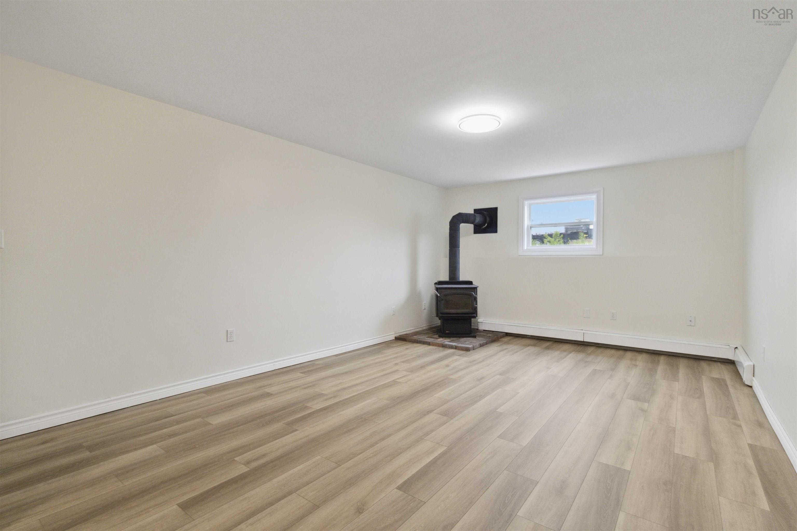 $599,900.00: 20 Kata Court, Hammonds Plains