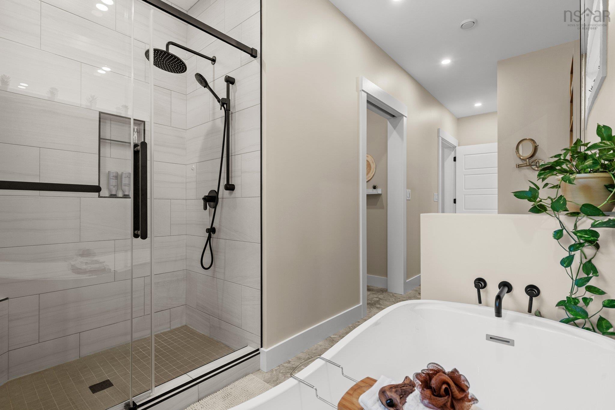 2881 Highway 2, Fall River, NS (MLS 202514481)