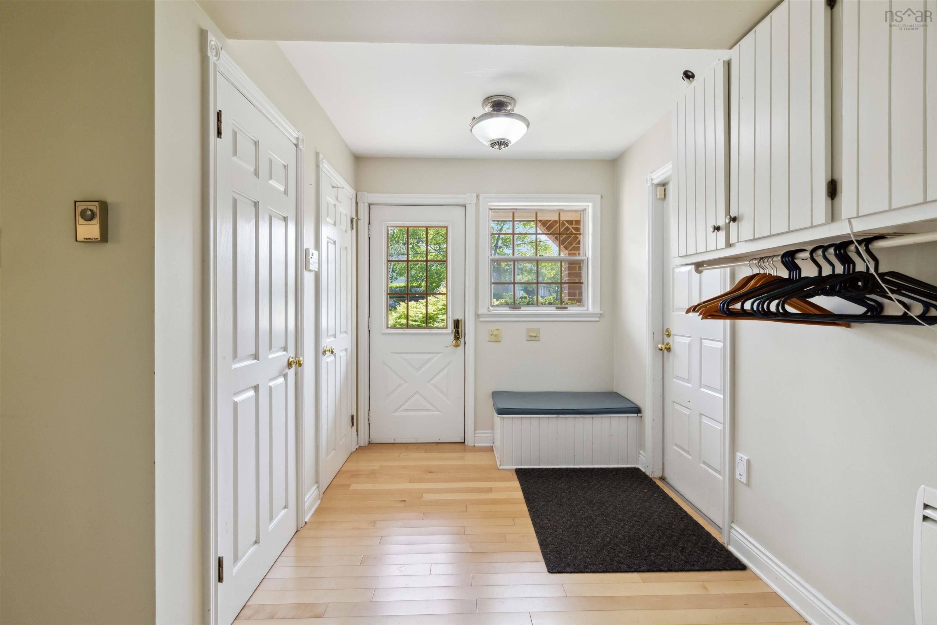 $925,000.00: 8 Litchfield Crescent, Halifax
