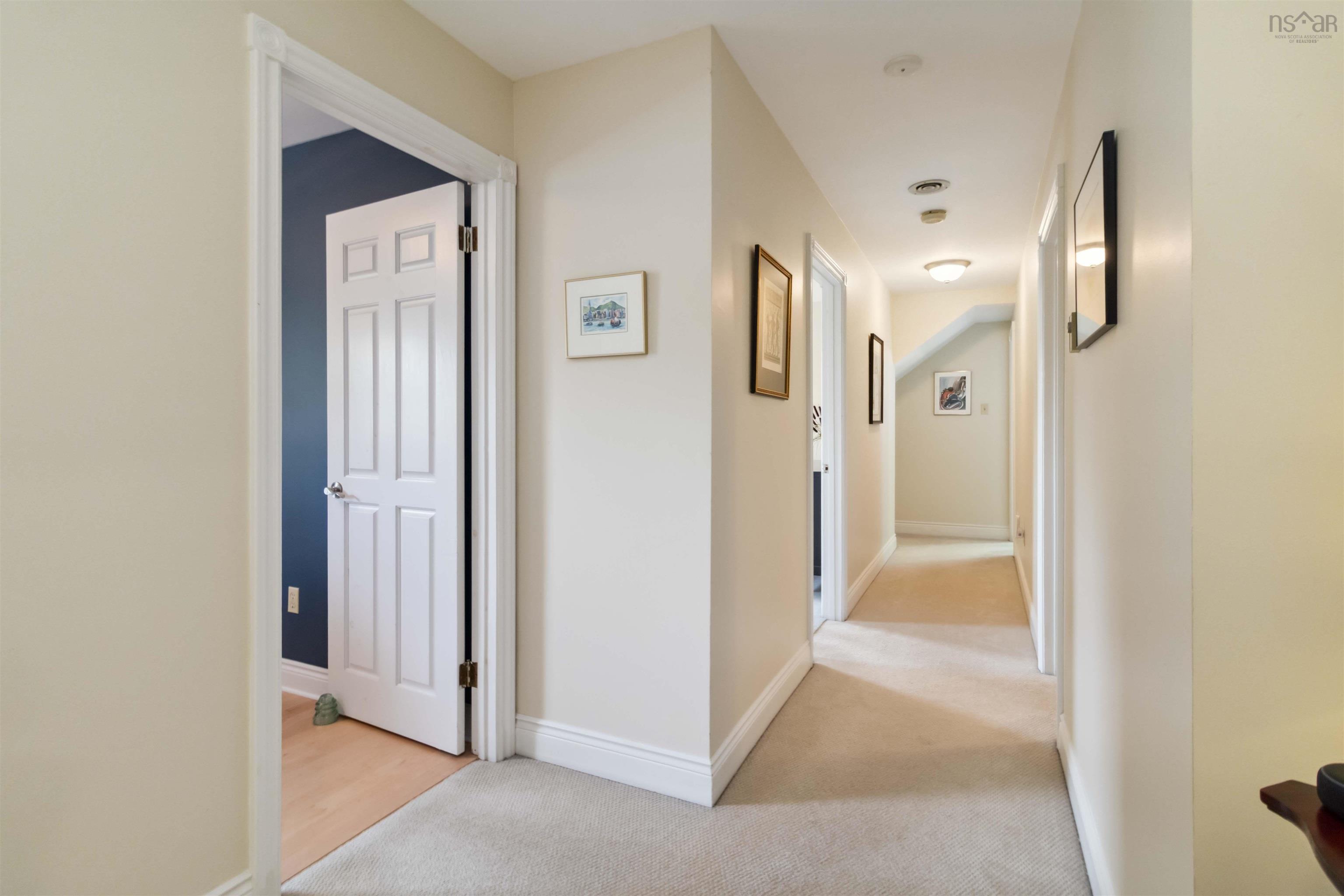 $925,000.00: 8 Litchfield Crescent, Halifax