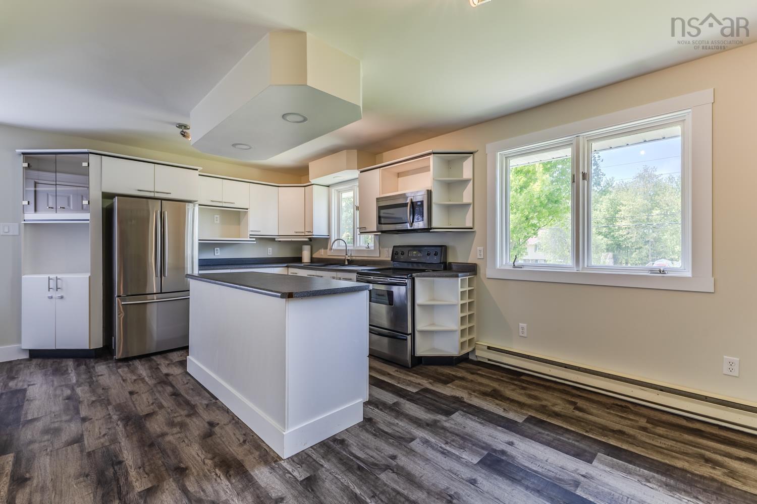 $405,000.00: 21 Delaney Drive, Valley
