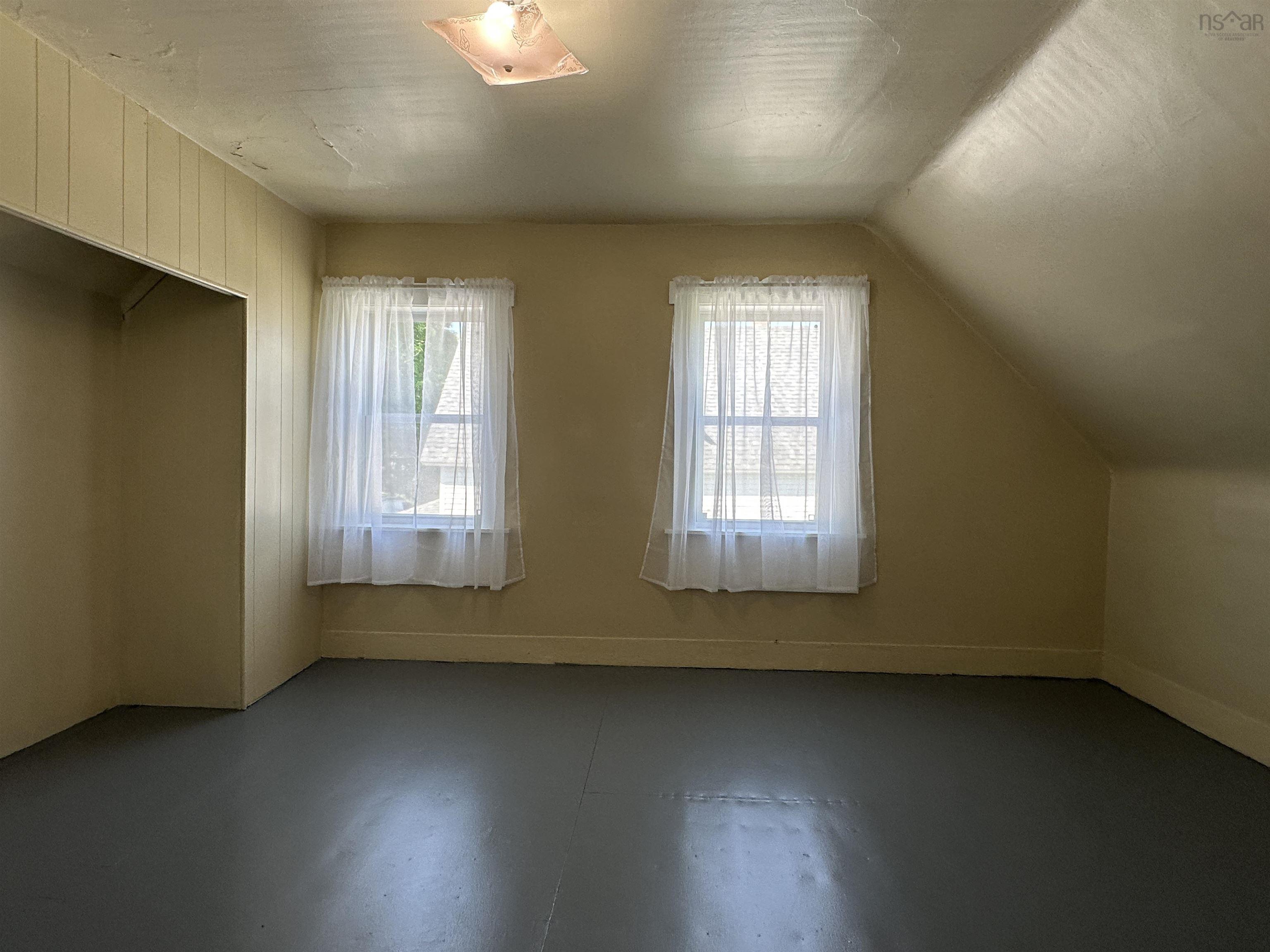 $189,000.00: 30 Oak Road, Eureka