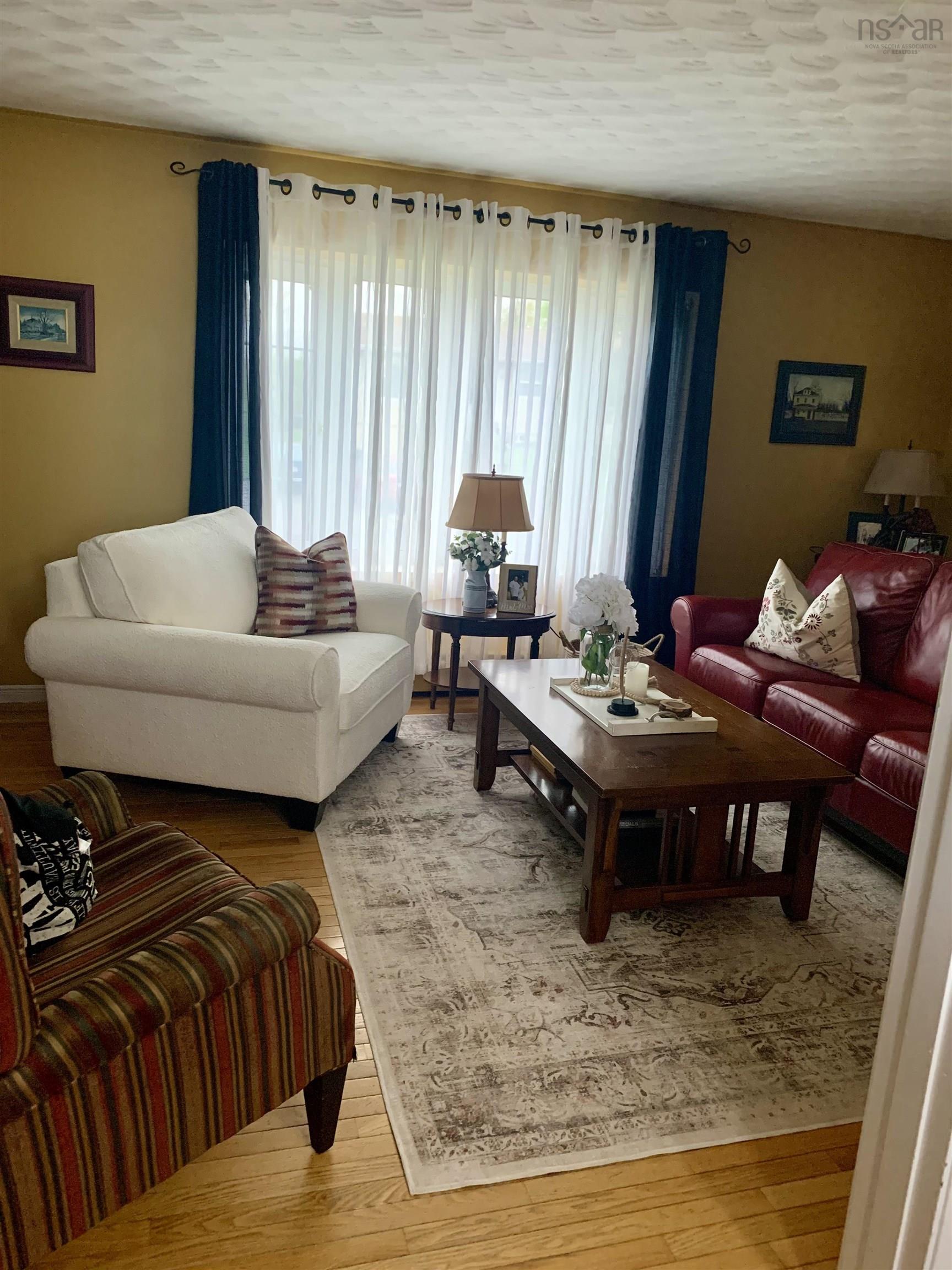 $359,900.00: 202 LEESIDE, Coxheath