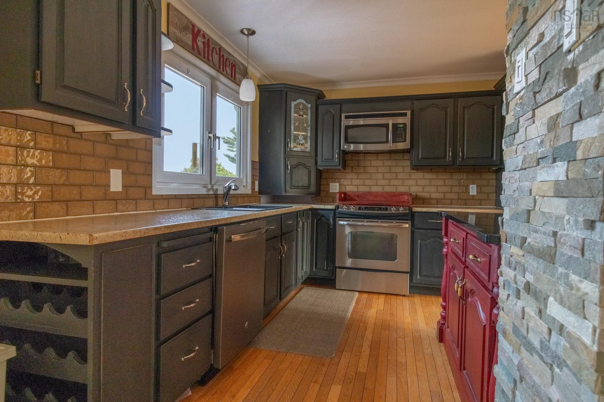 $359,900.00: 202 LEESIDE, Coxheath