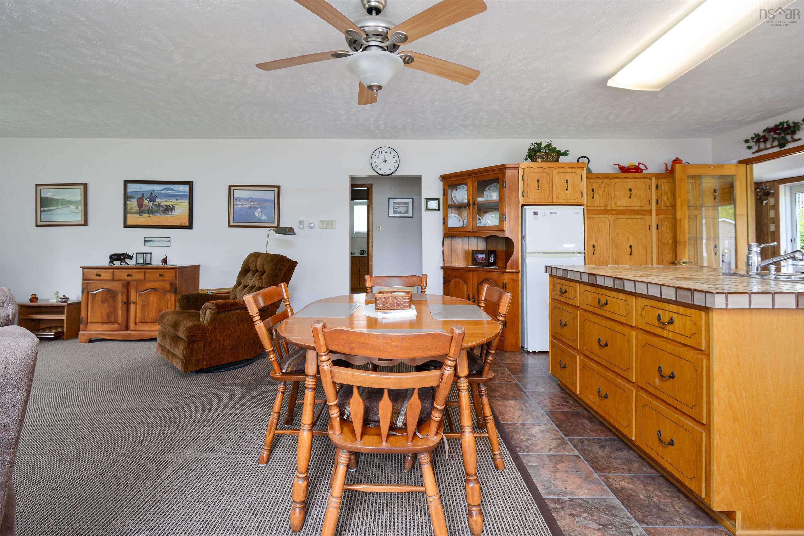 $589,900.00: 100 BARRINGTON LANE, North Side East Bay