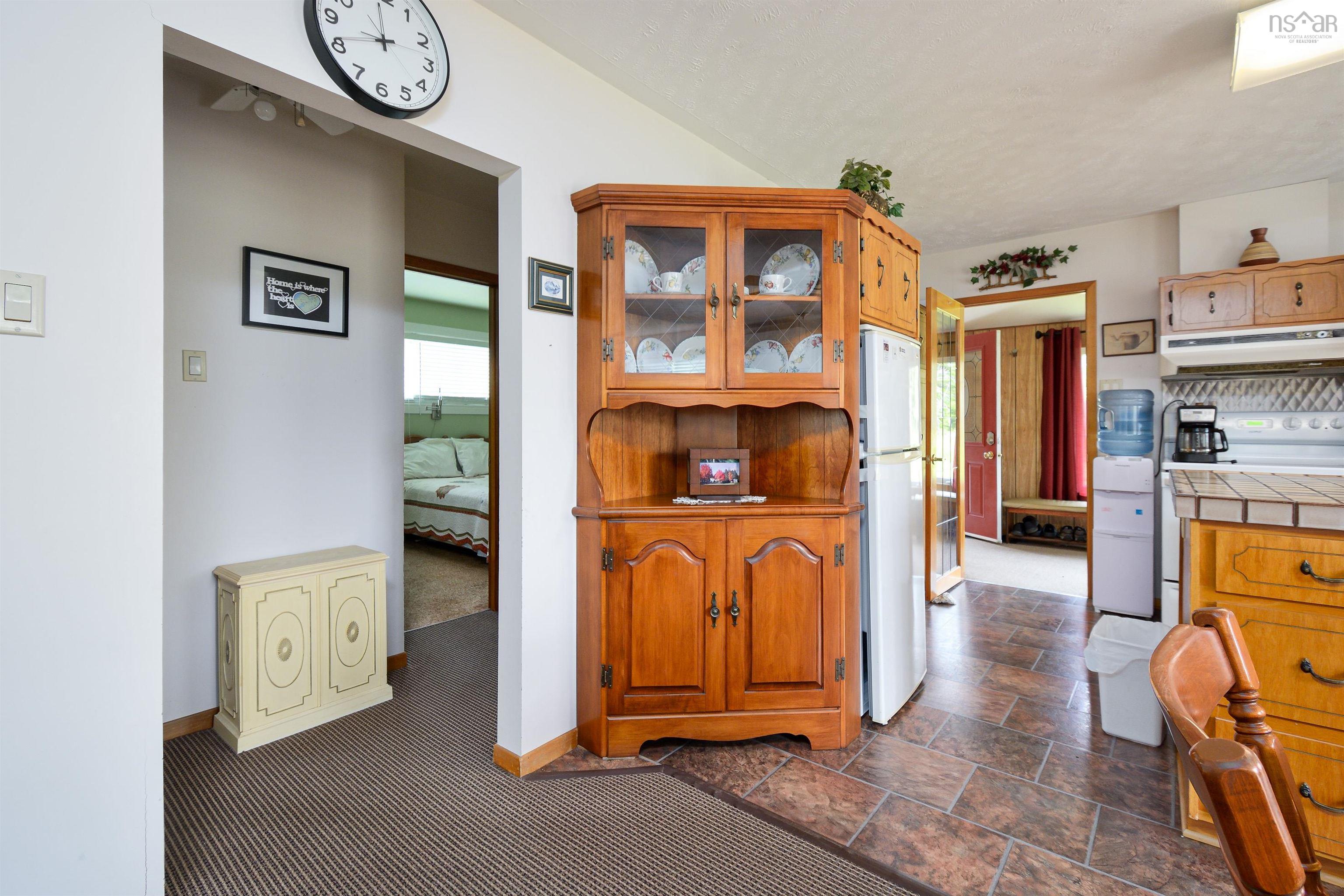 $589,900.00: 100 BARRINGTON LANE, North Side East Bay
