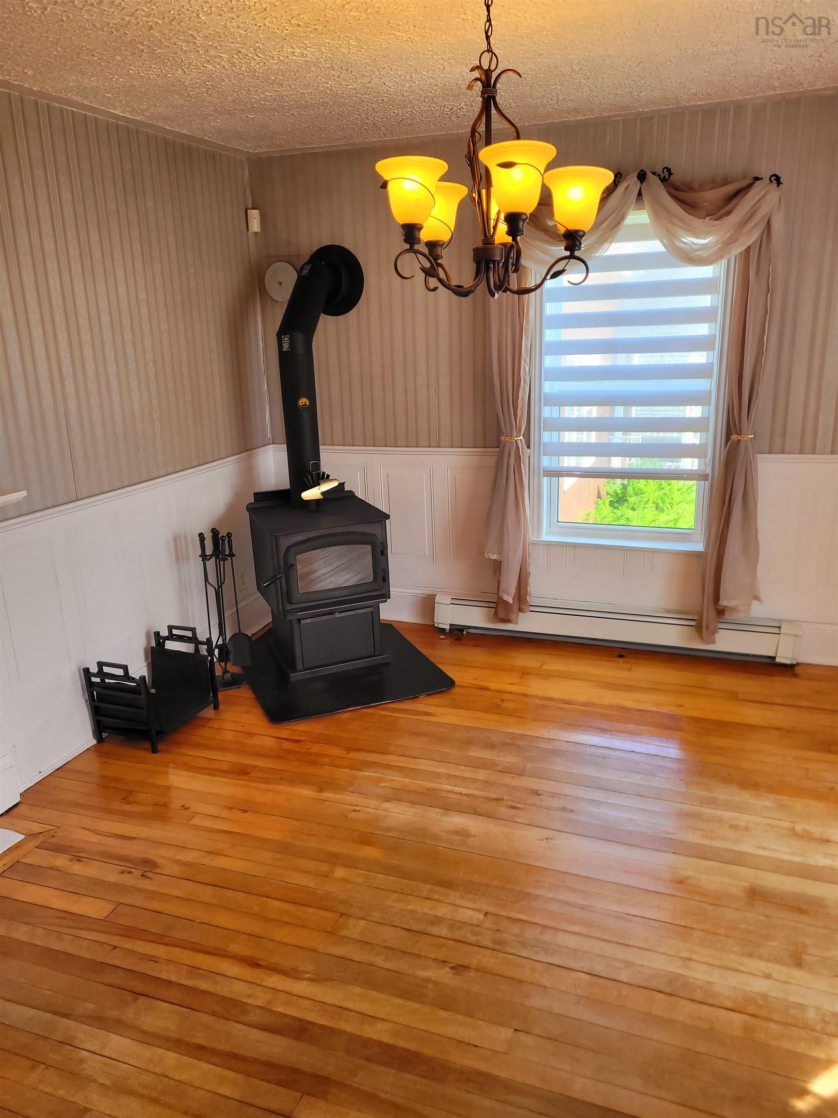$239,000.00: 109 Alexander Street, Glace Bay