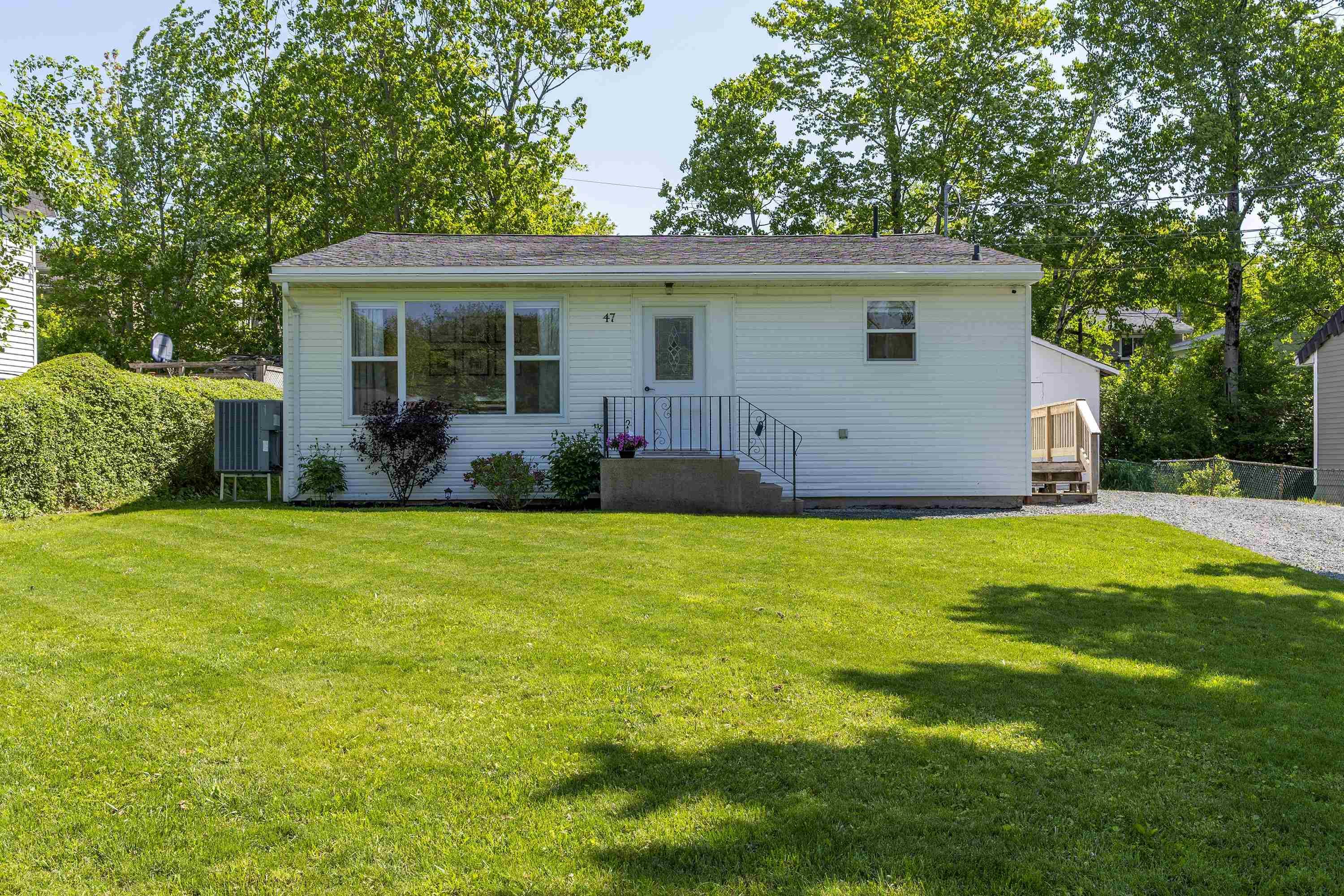 $475,000.00: 47 Nelson Drive, Lower Sackville