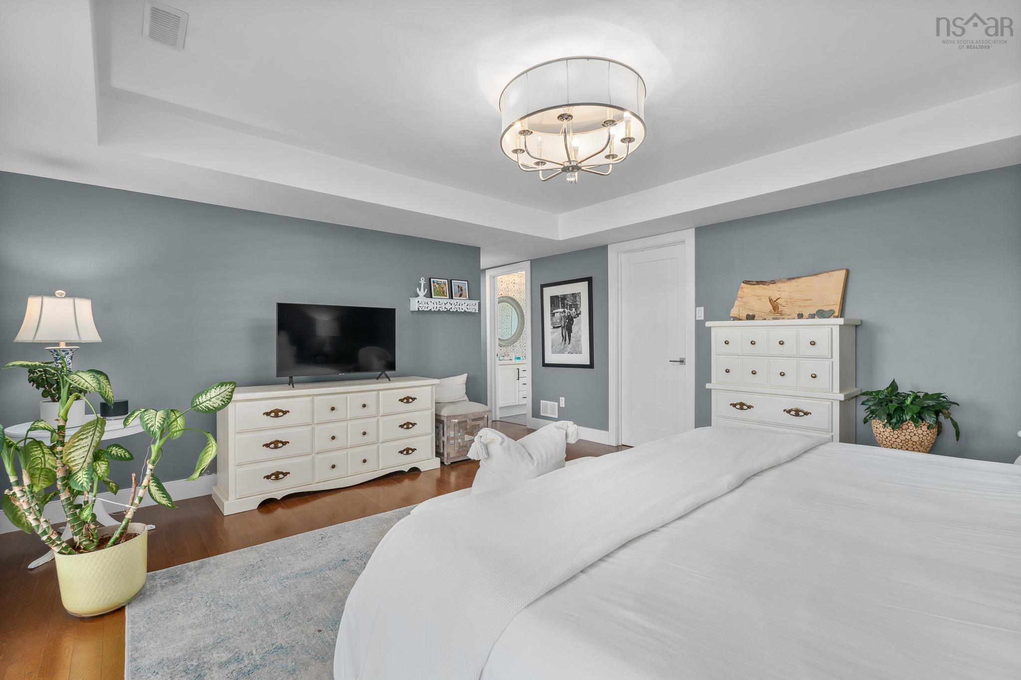 $1,200,000.00: 51 Eagle Point Drive, Windsor Junction