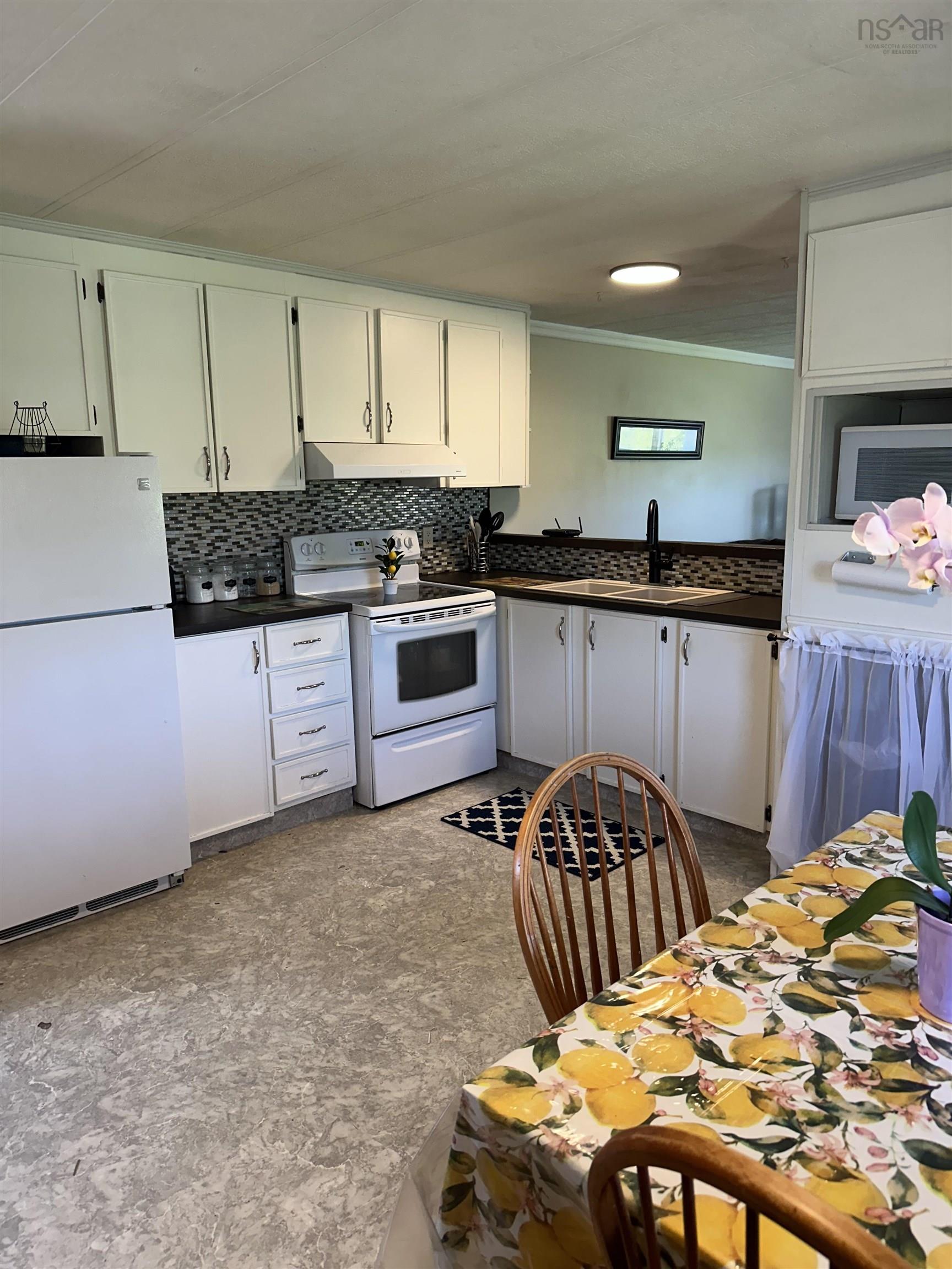 $235,900.00: 2611 Antigonish Guysborough Road, Marydale