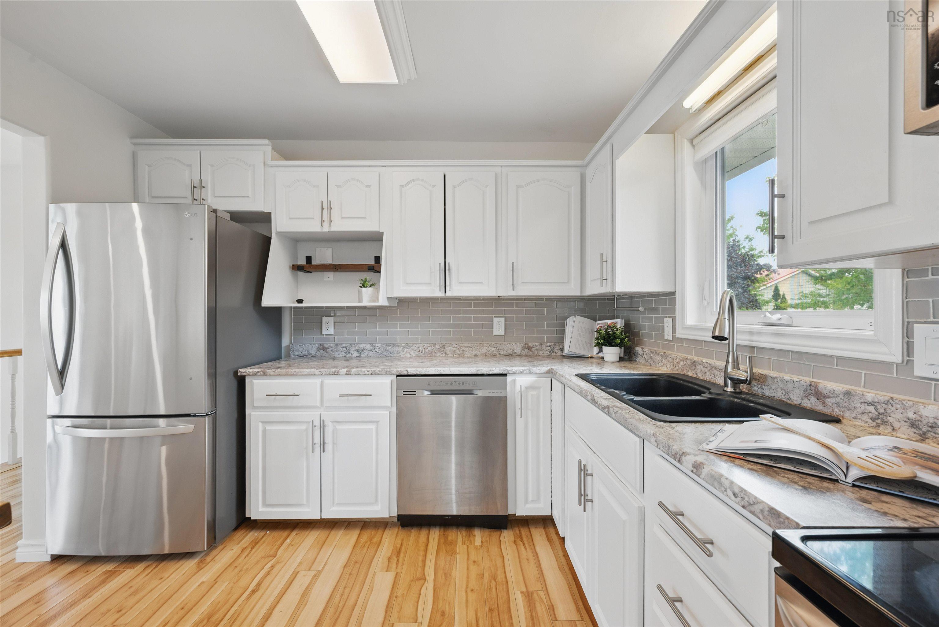 $585,000.00: 10 Barque Court, Middle Sackville