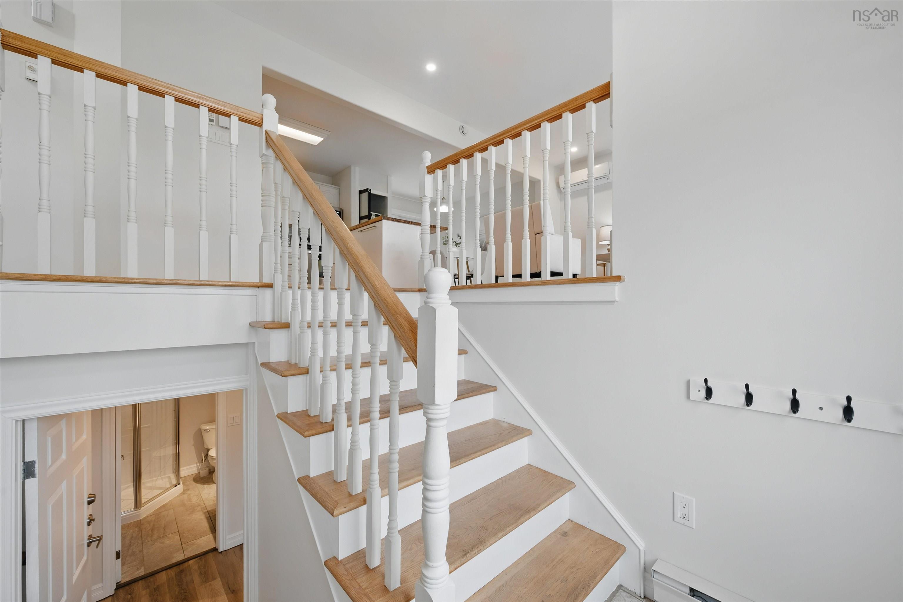 $585,000.00: 10 Barque Court, Middle Sackville