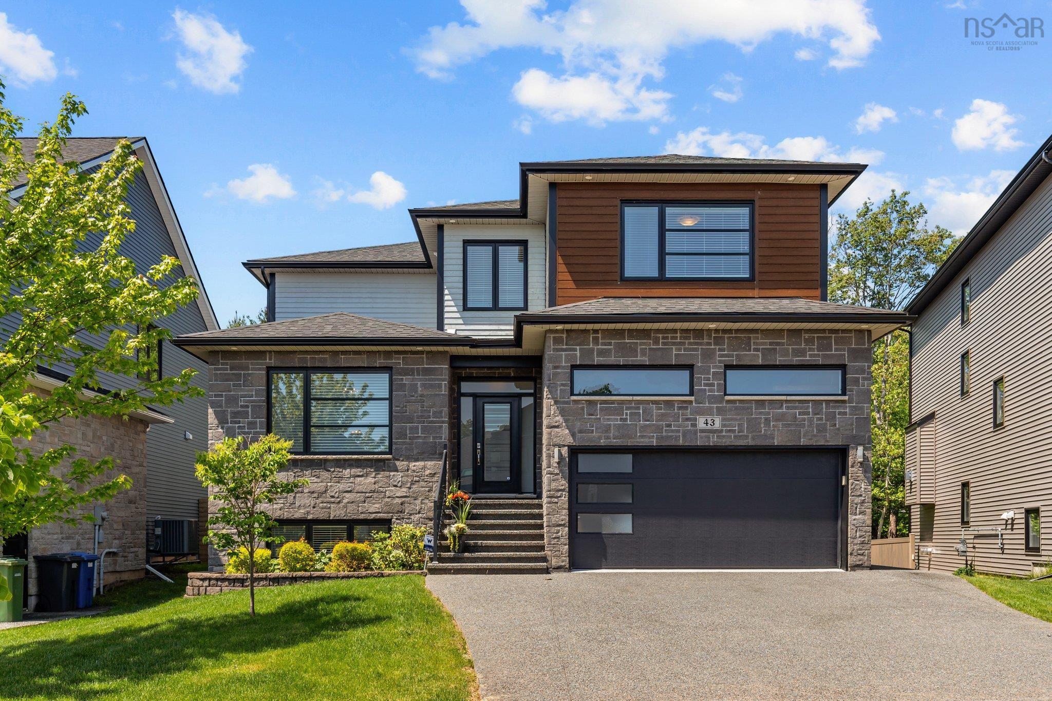43 Crownridge Drive, Bedford, NS (MLS® 202514528)