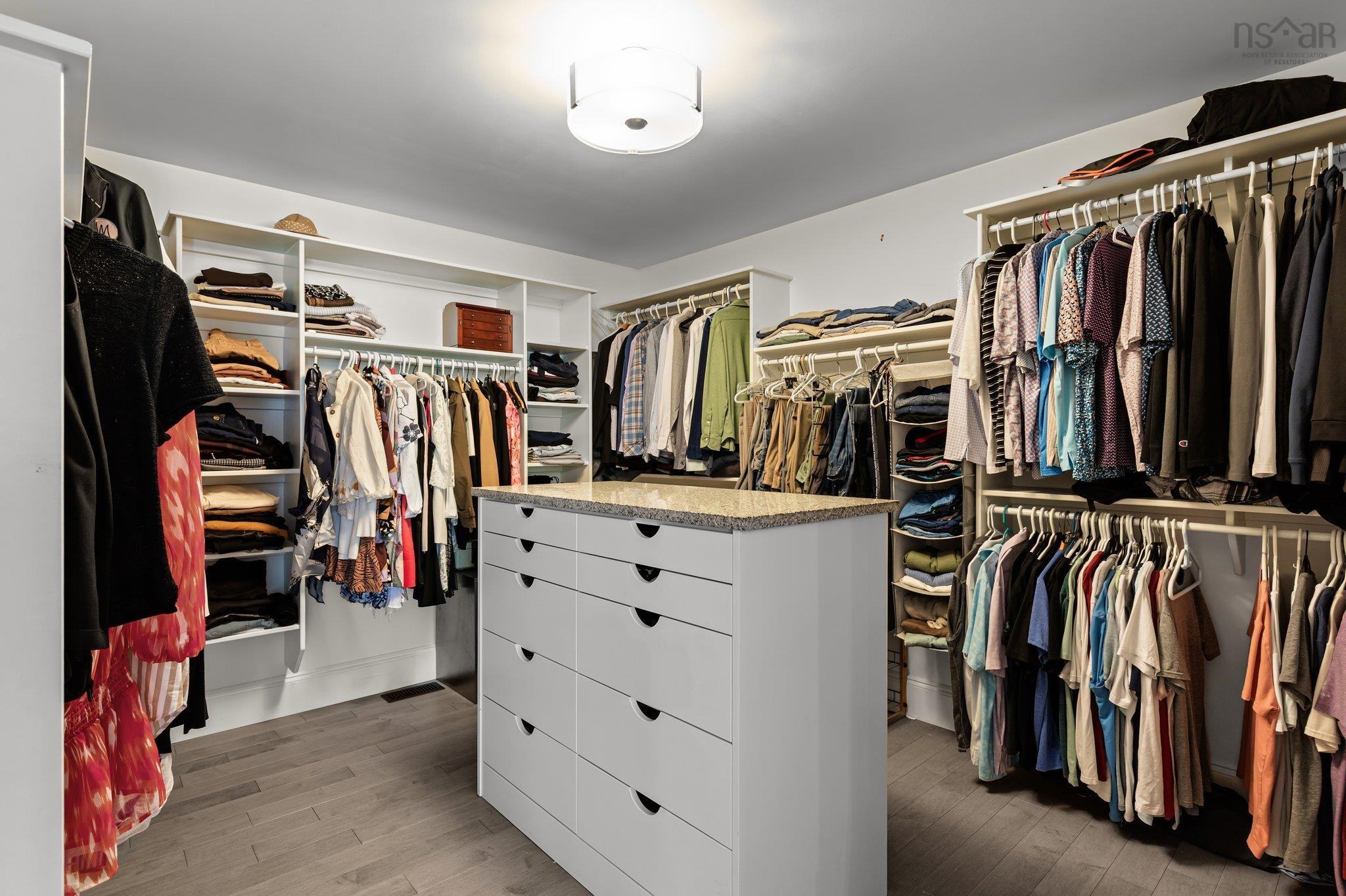 43 Crownridge Drive, Bedford, NS (MLS 202514528)