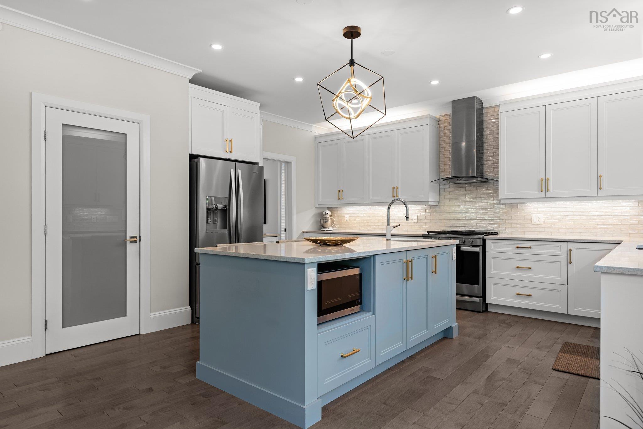 43 Crownridge Drive, Bedford, NS (MLS 202514528)