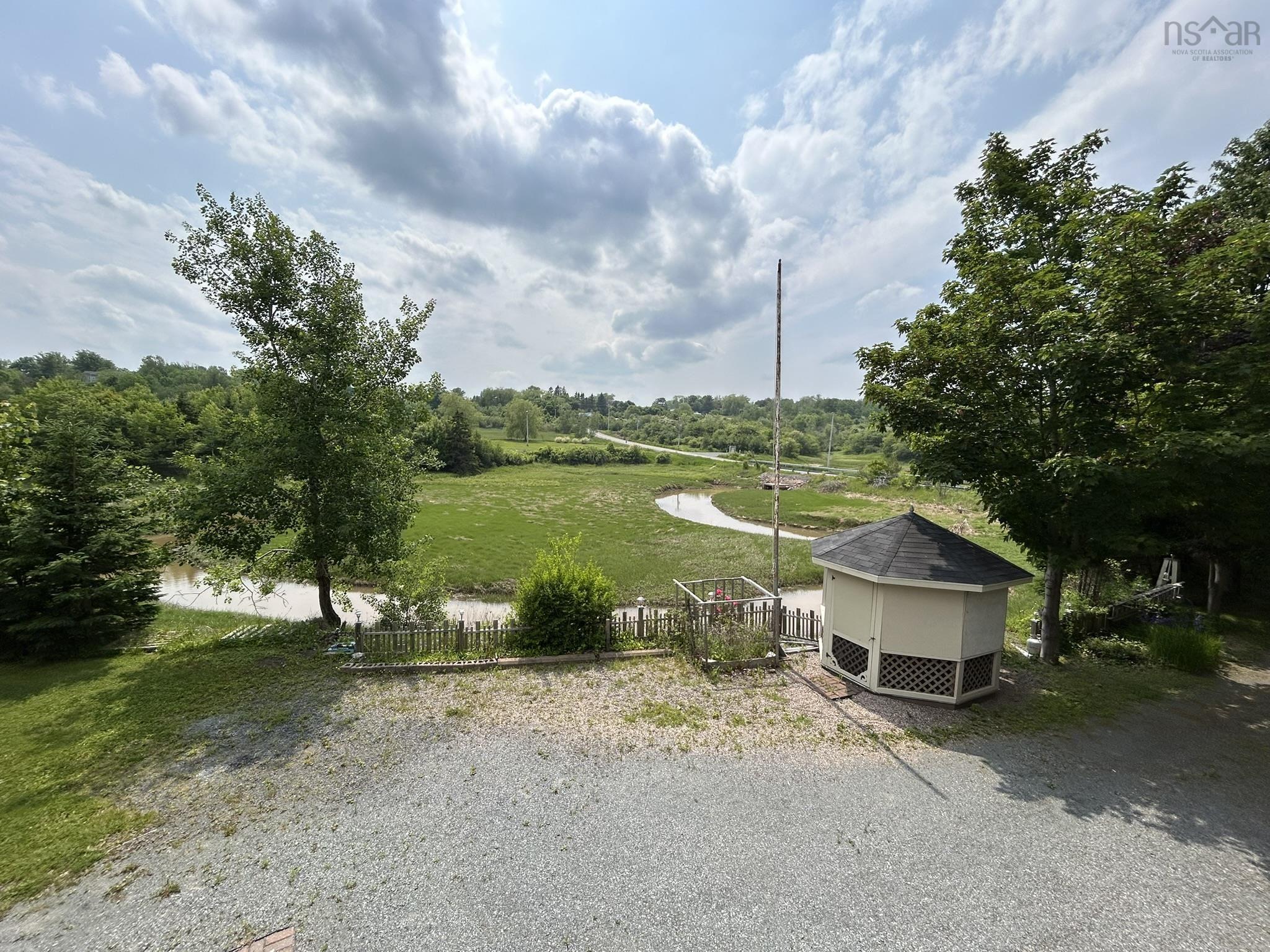 $449,000.00: 165 Avon Street, Hants Border