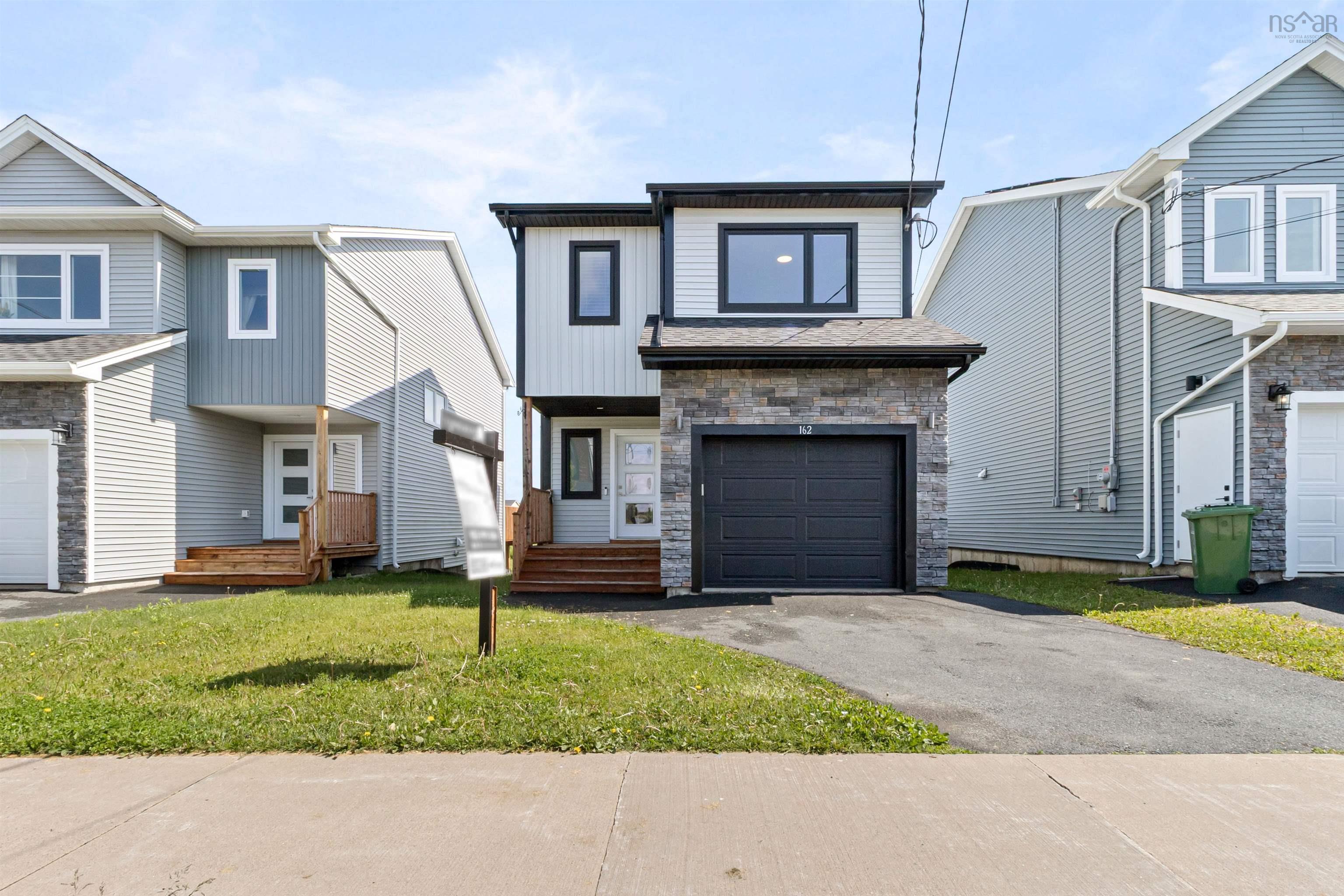 $595,900.00: 162 Lier Ridge, Halifax