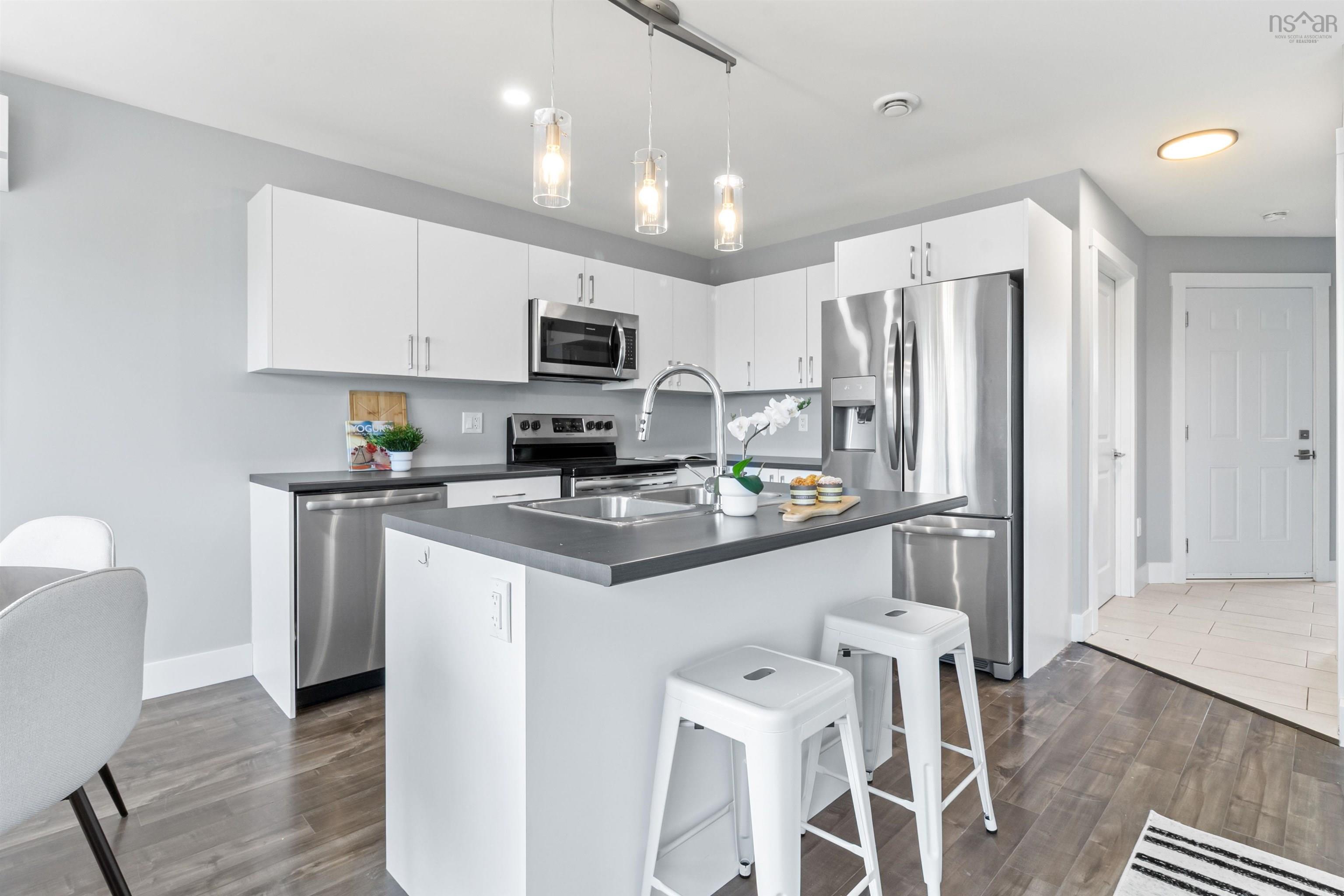 $595,900.00: 162 Lier Ridge, Halifax